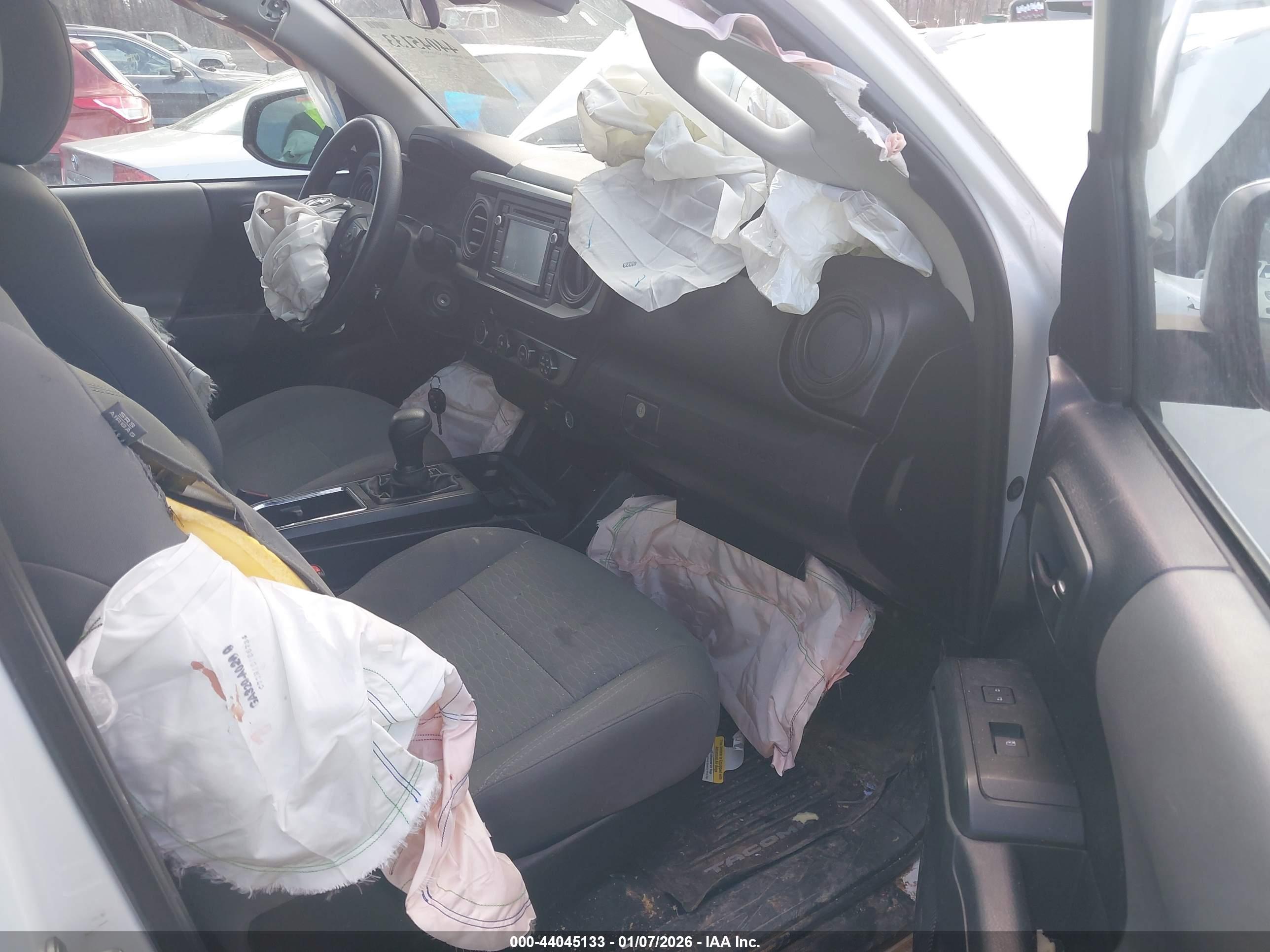 TOYOTA TACOMA image 5