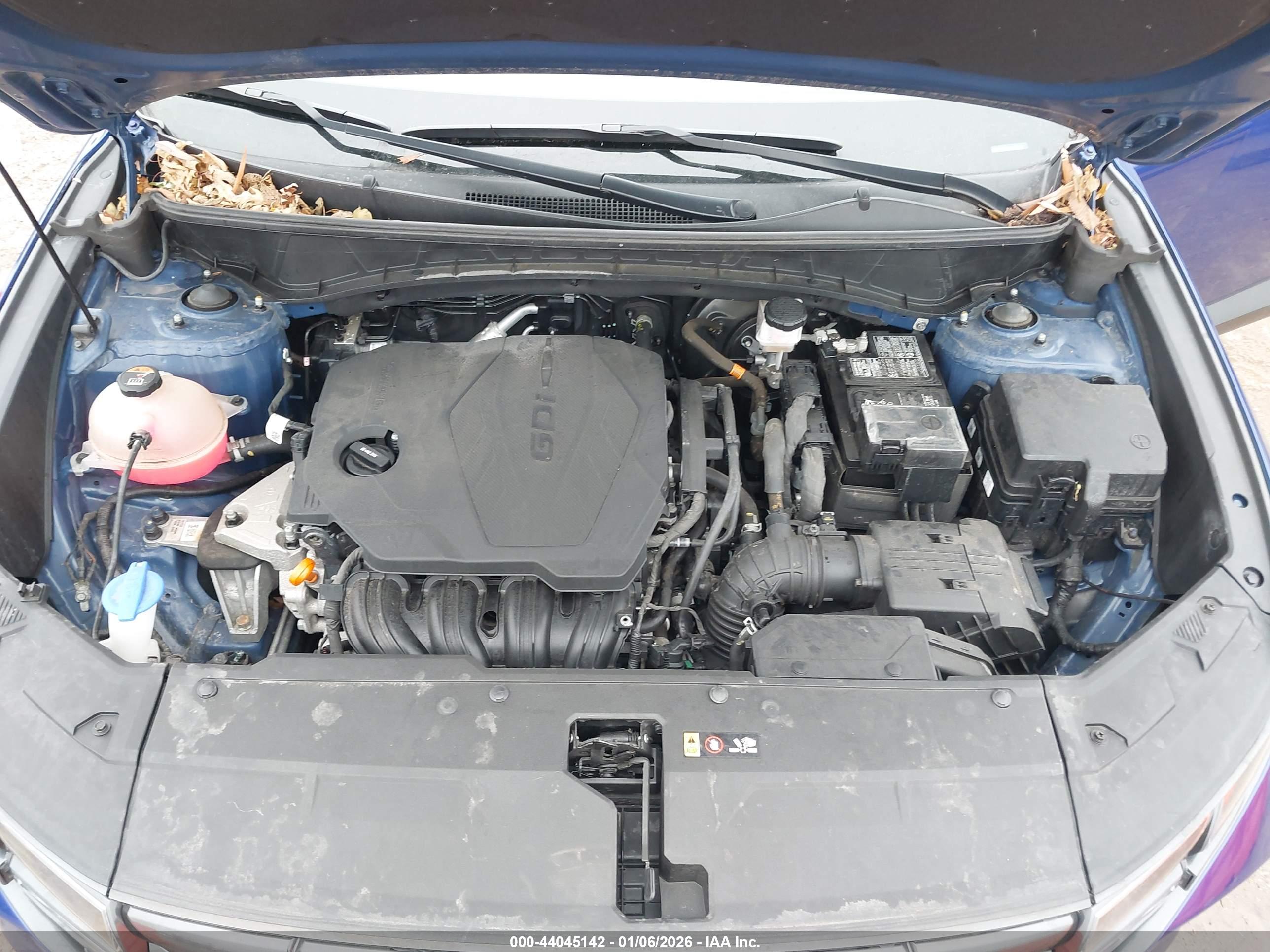 HYUNDAI TUCSON image 10