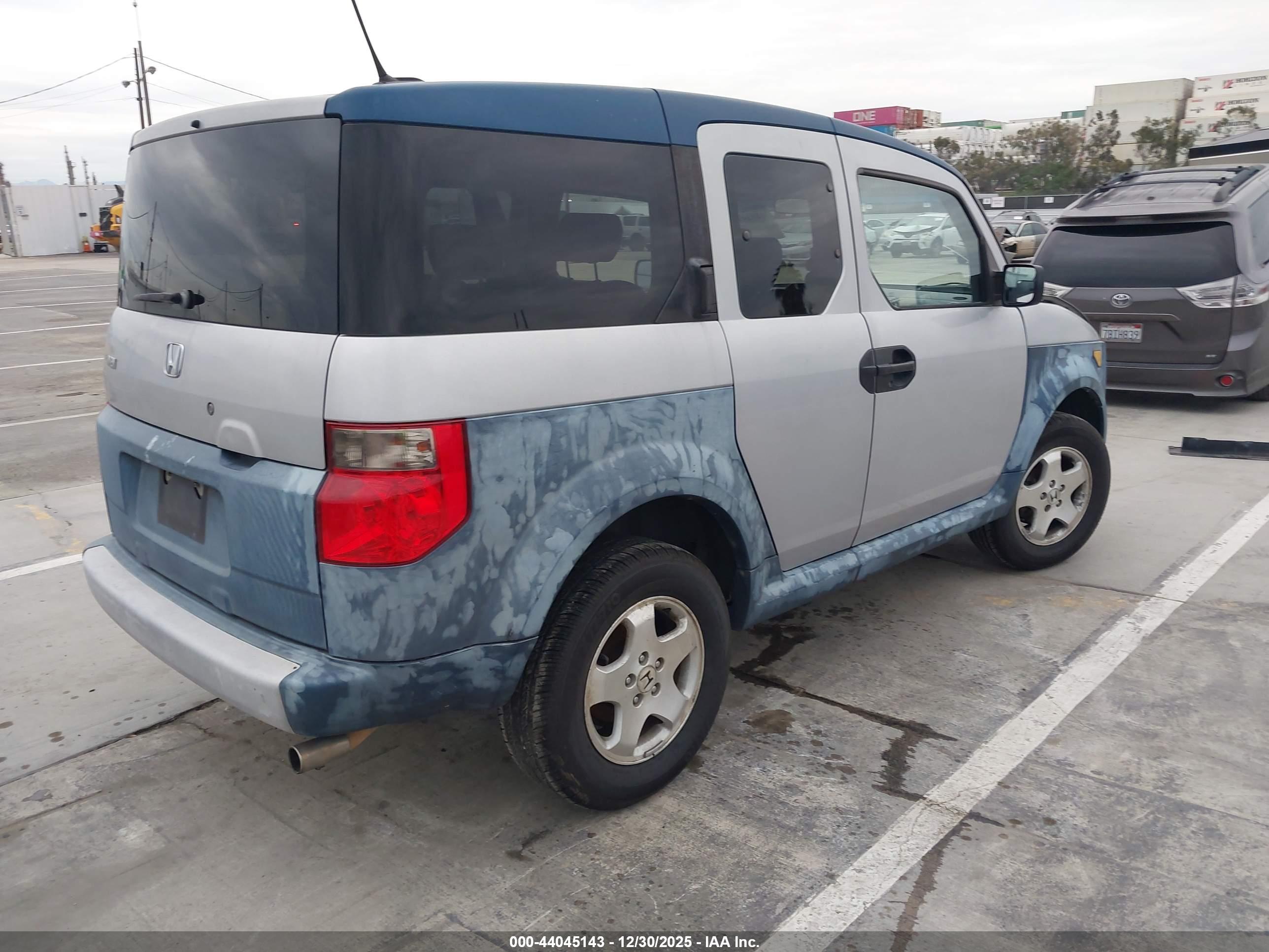 HONDA ELEMENT image 4
