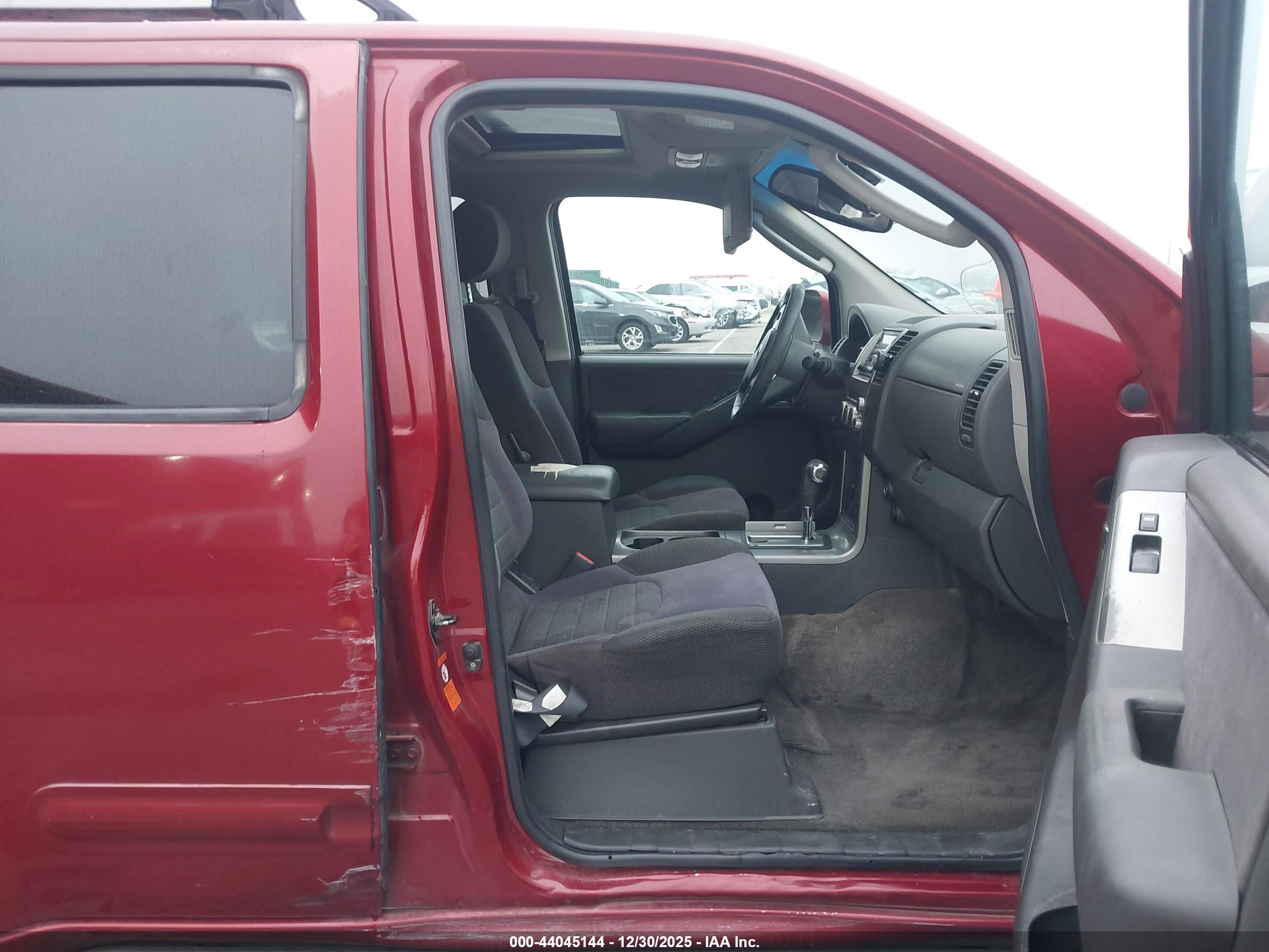 NISSAN PATHFINDER image 5