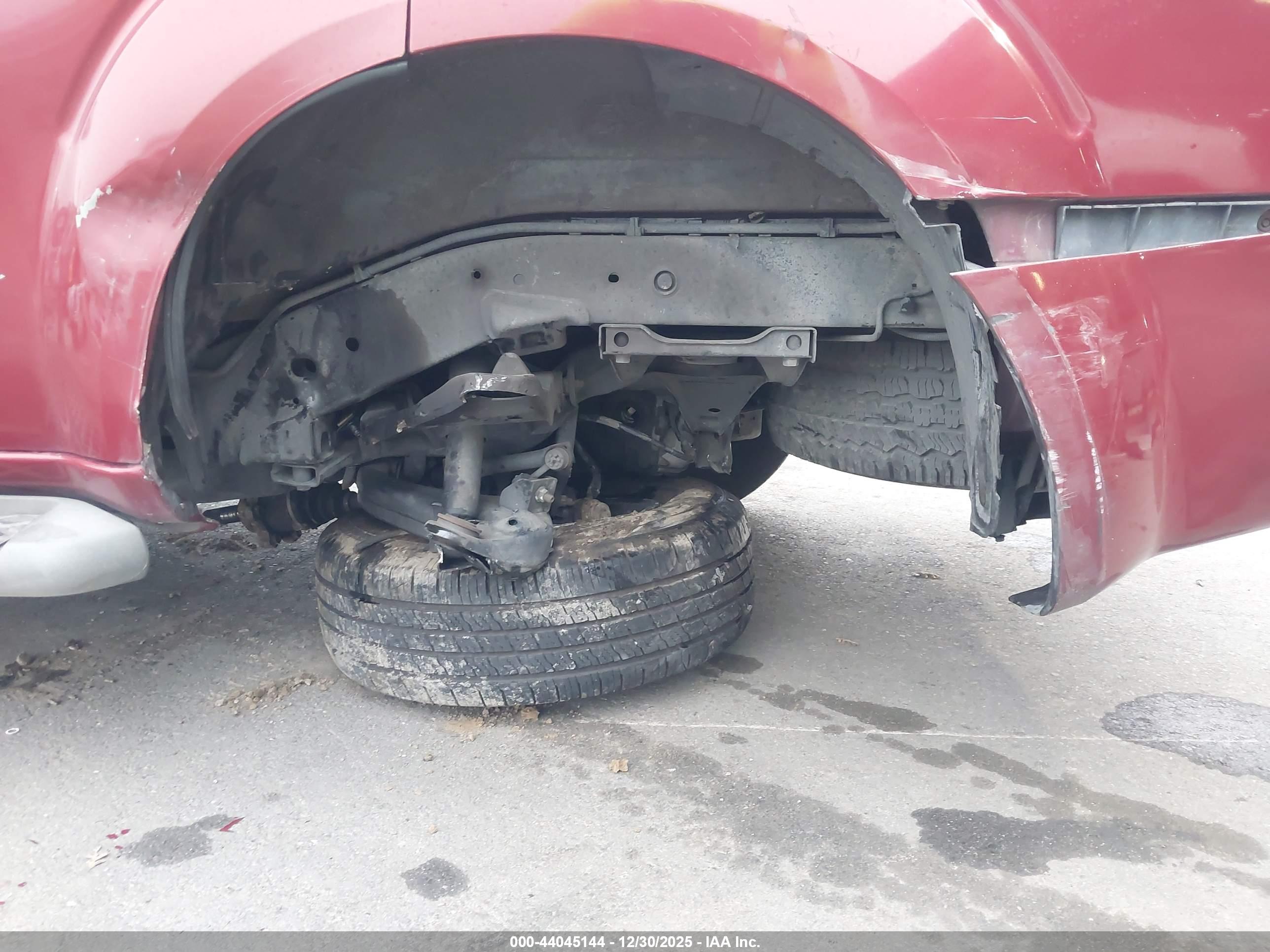NISSAN PATHFINDER image 6