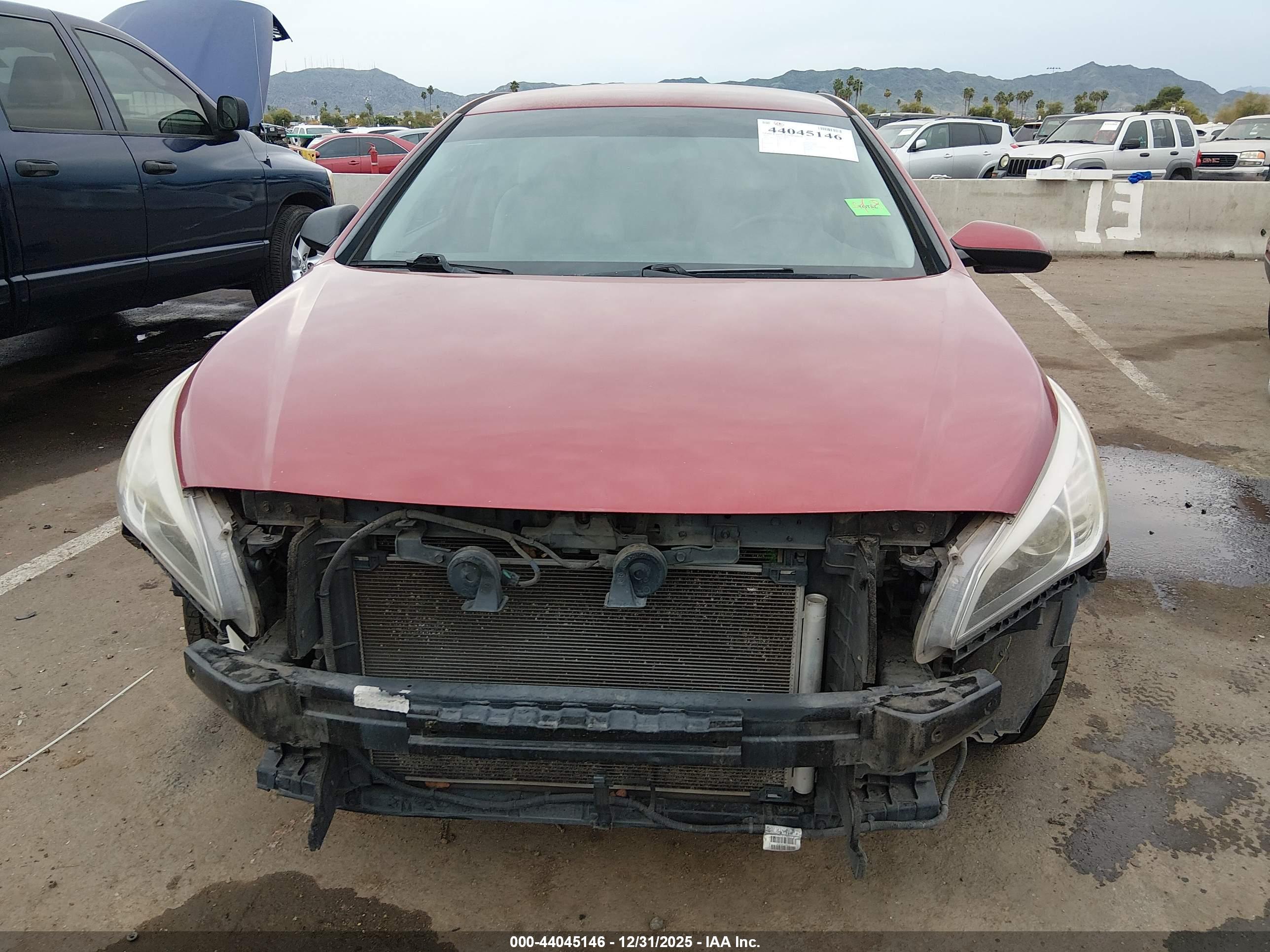 HYUNDAI SONATA image 6