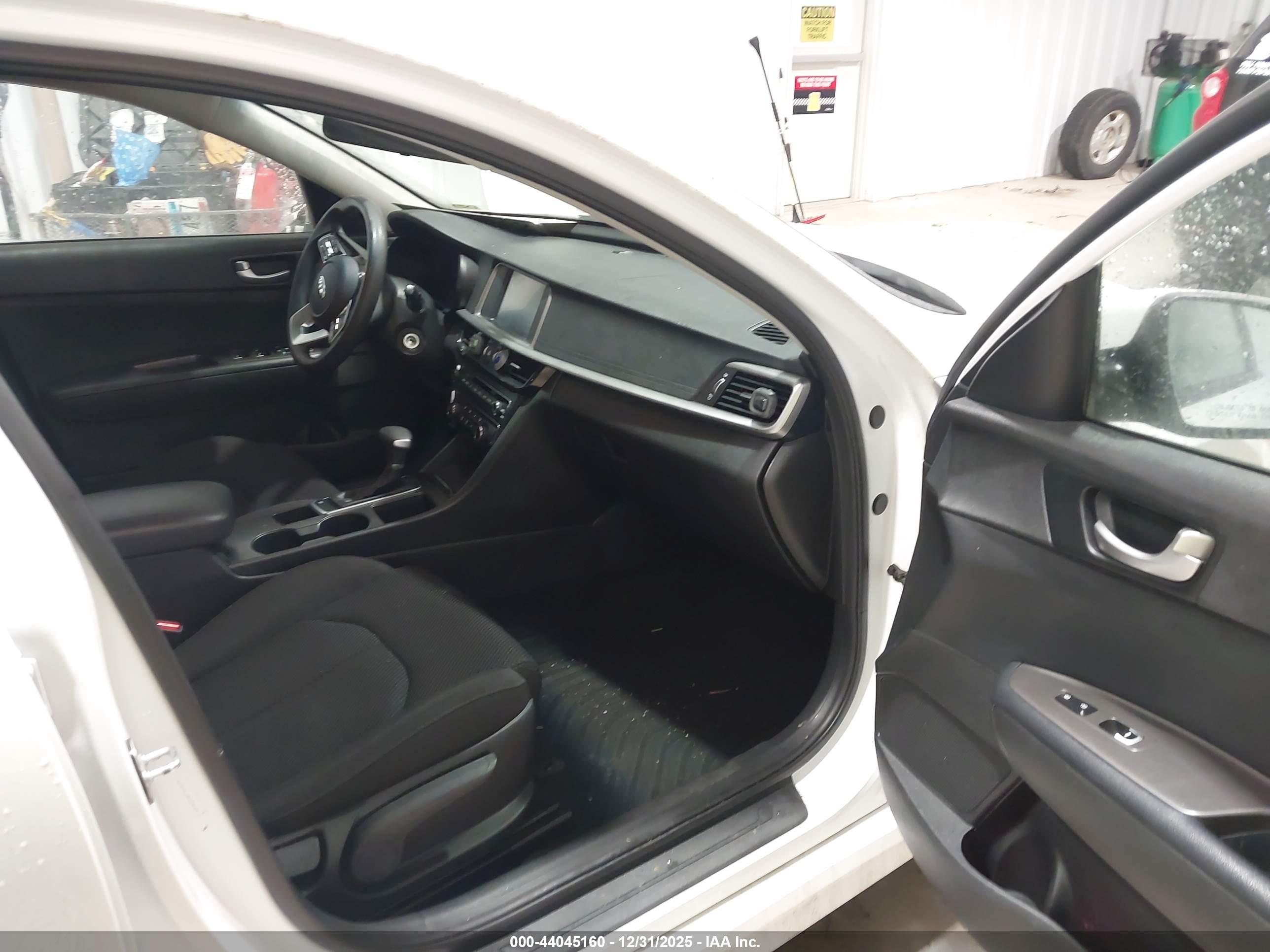 KIA OPTIMA image 5
