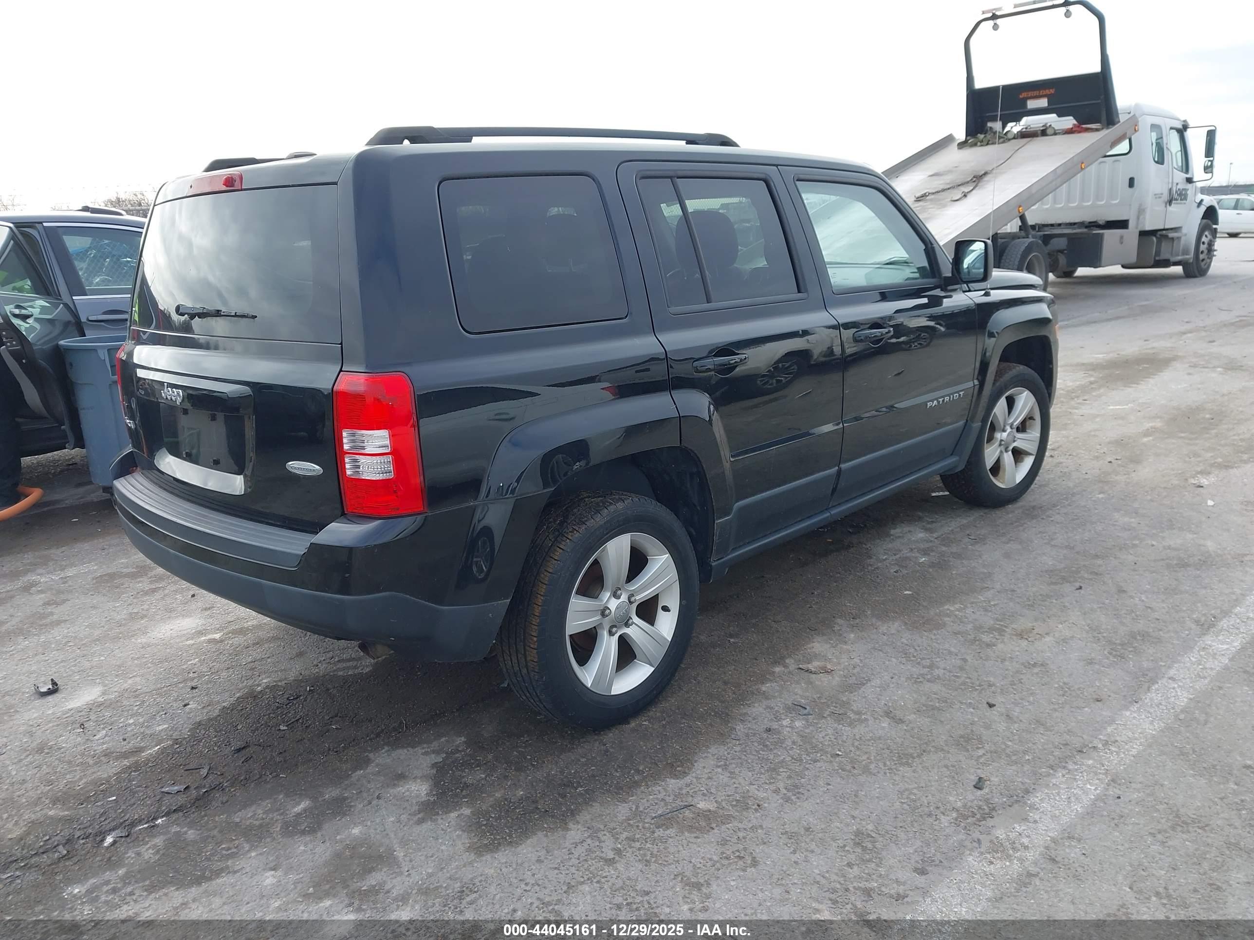 JEEP PATRIOT image 4