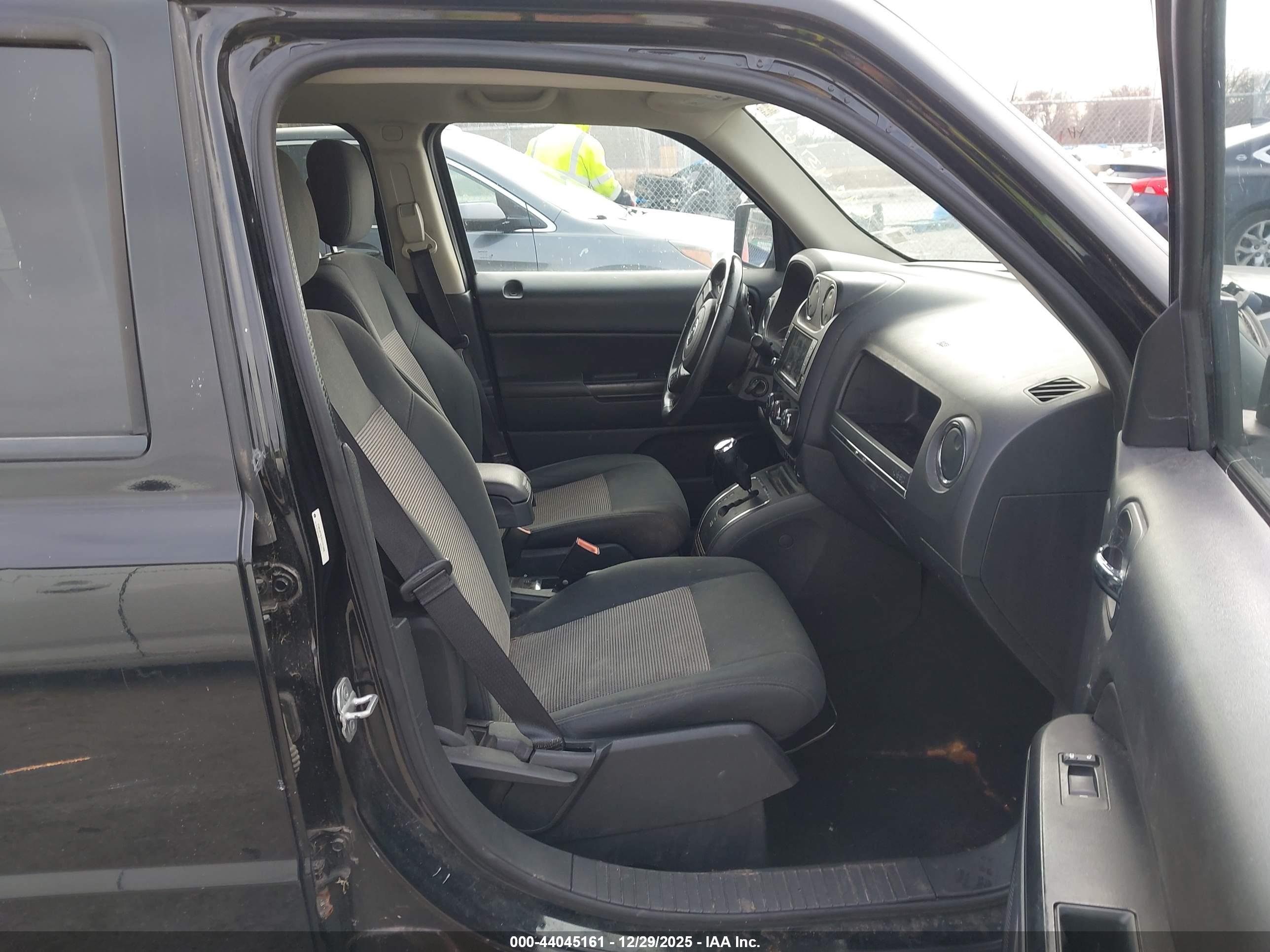 JEEP PATRIOT image 5