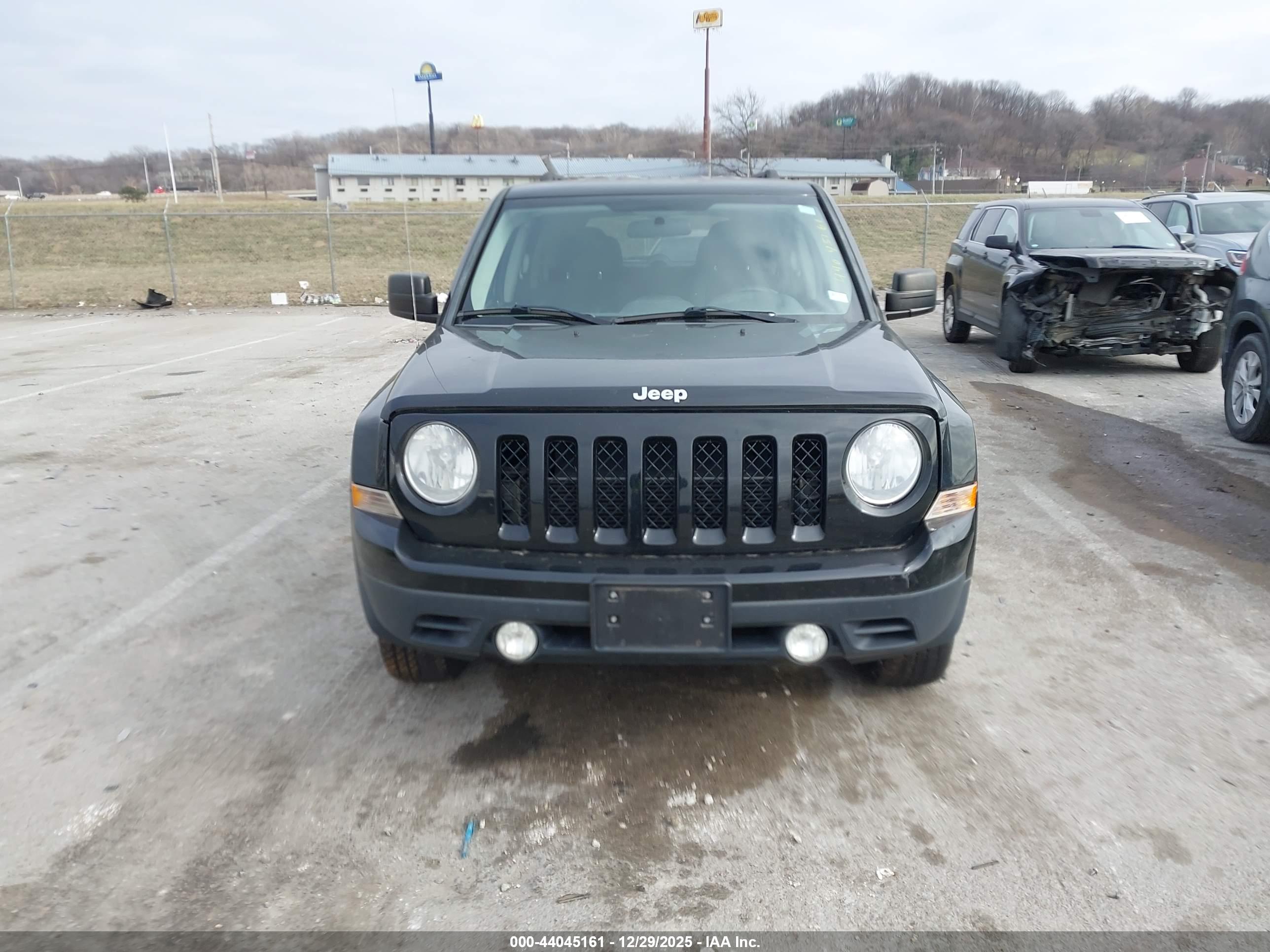 JEEP PATRIOT image 6