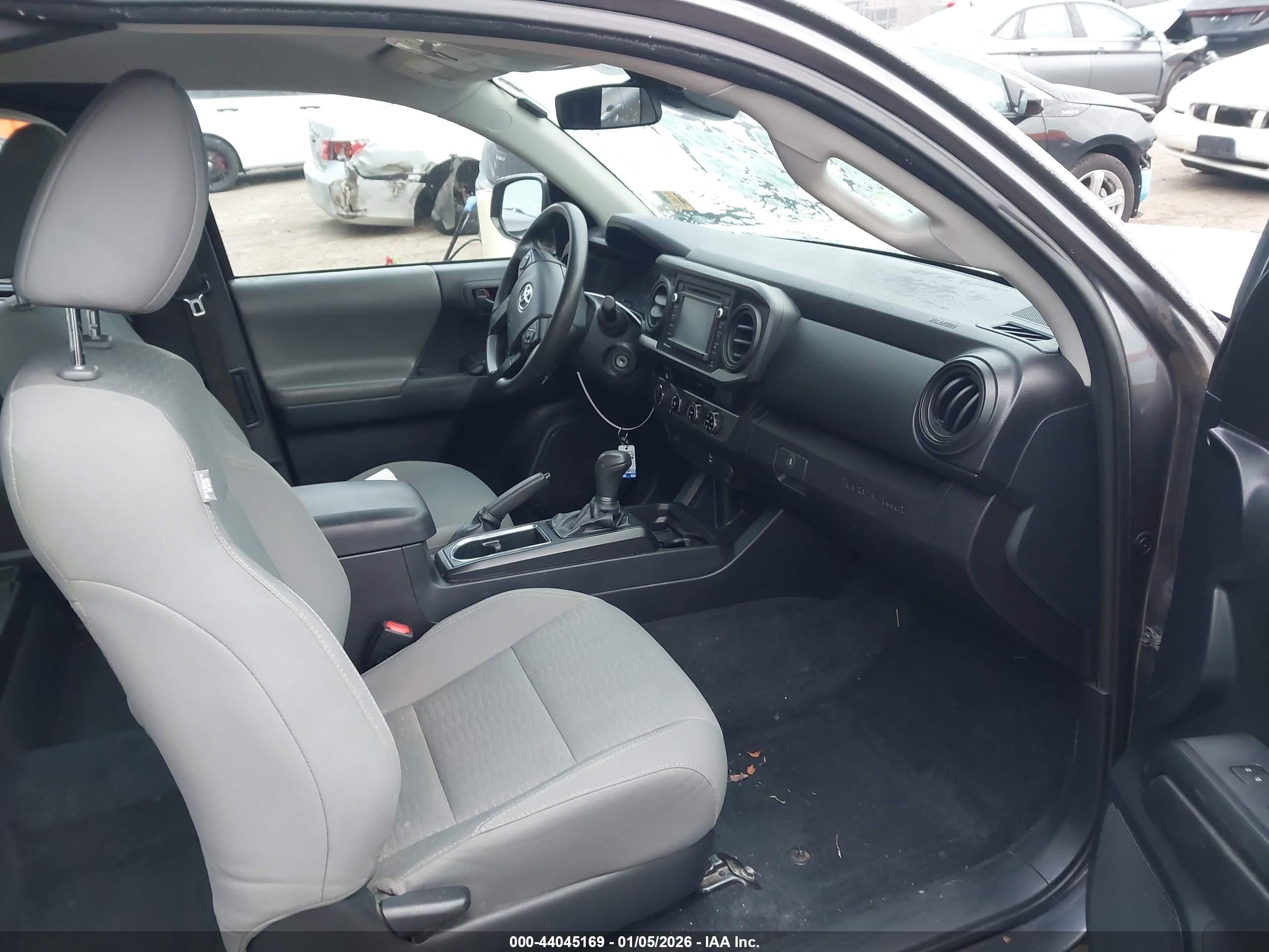 TOYOTA TACOMA image 5
