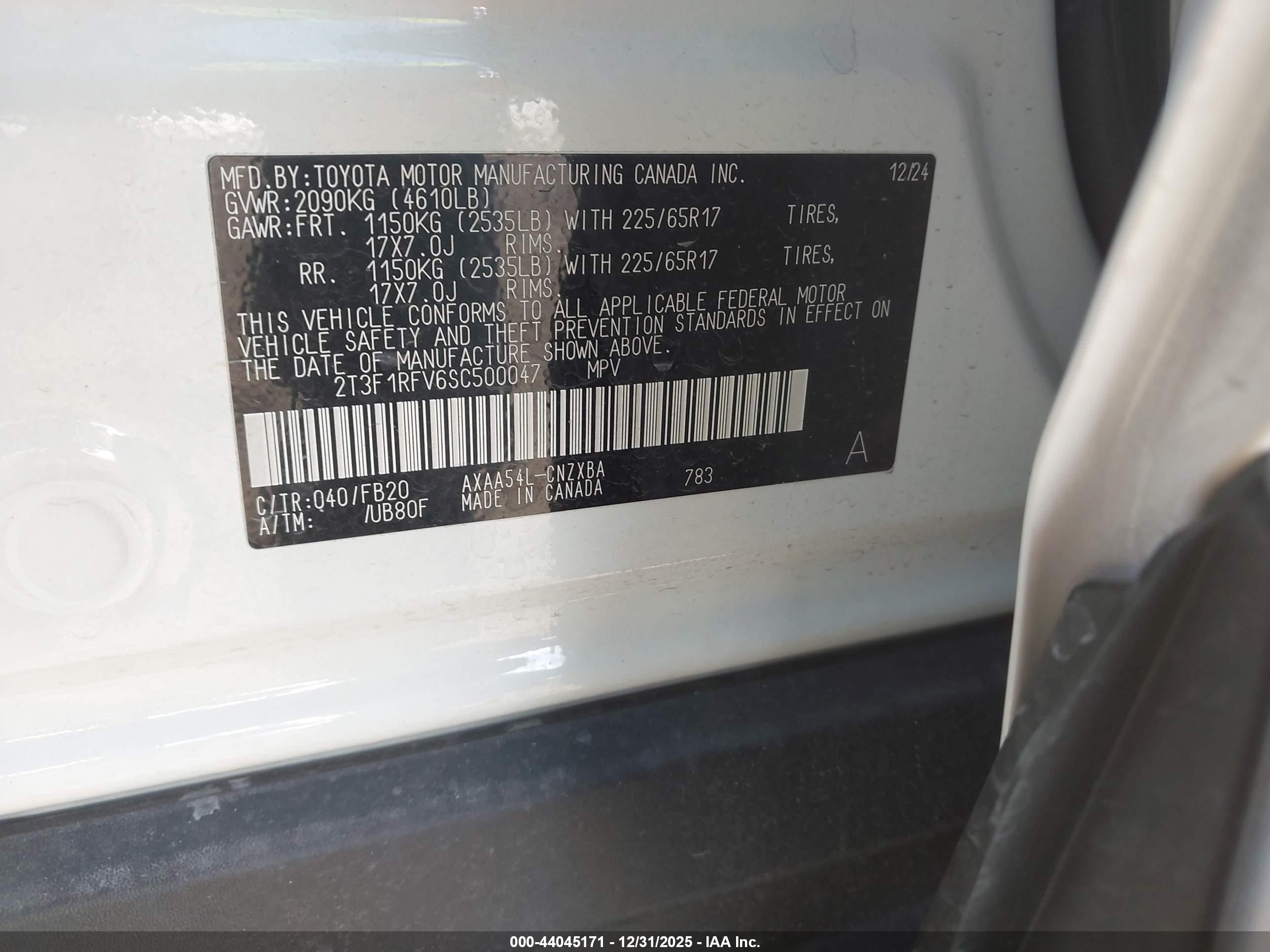 TOYOTA RAV4 image 9