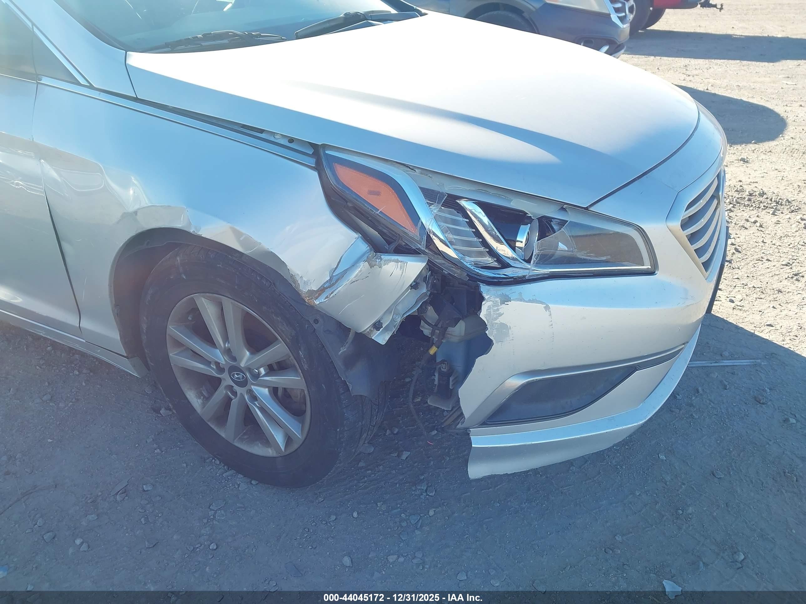 HYUNDAI SONATA image 6