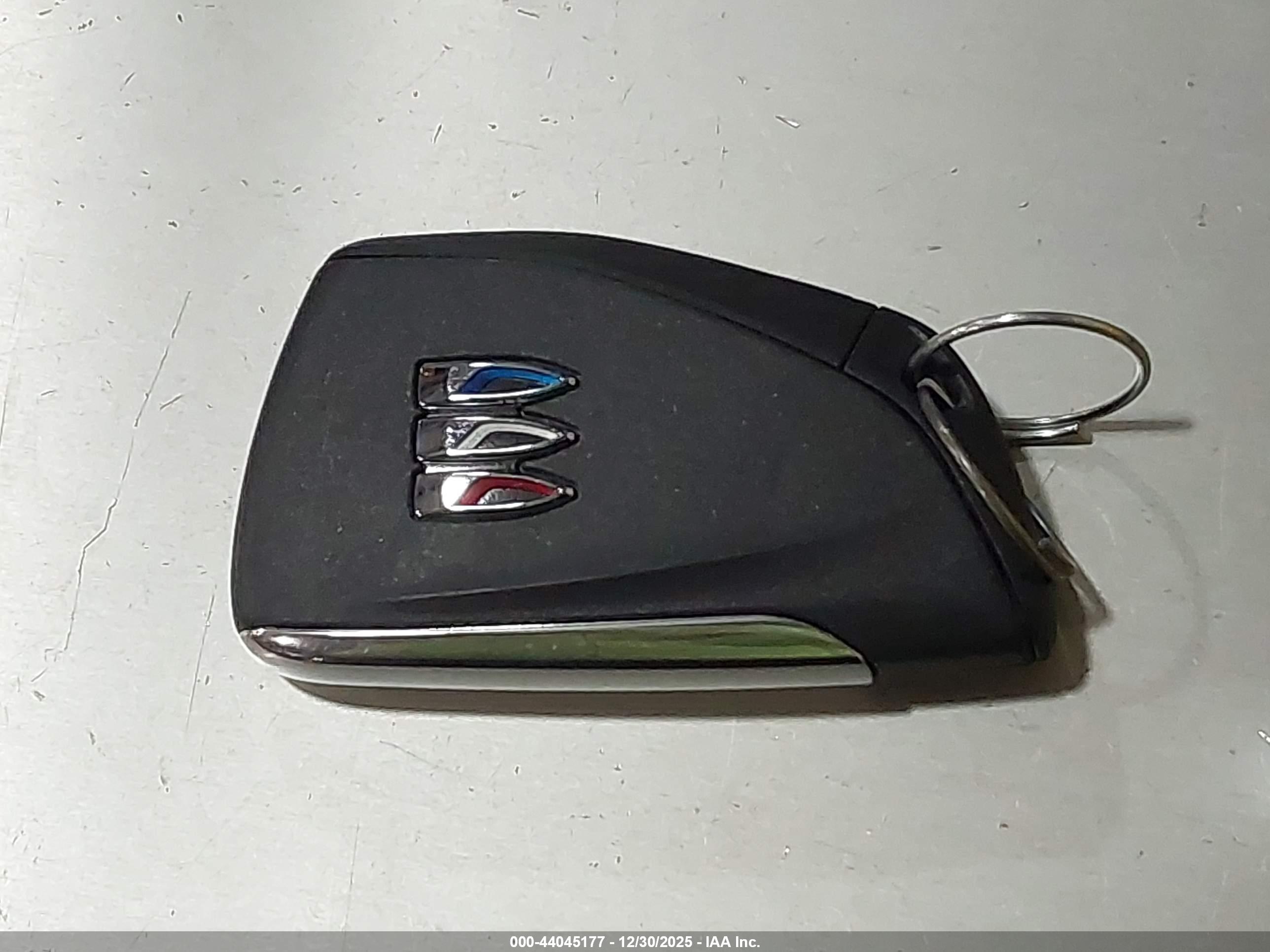 BUICK ENVISION image 11
