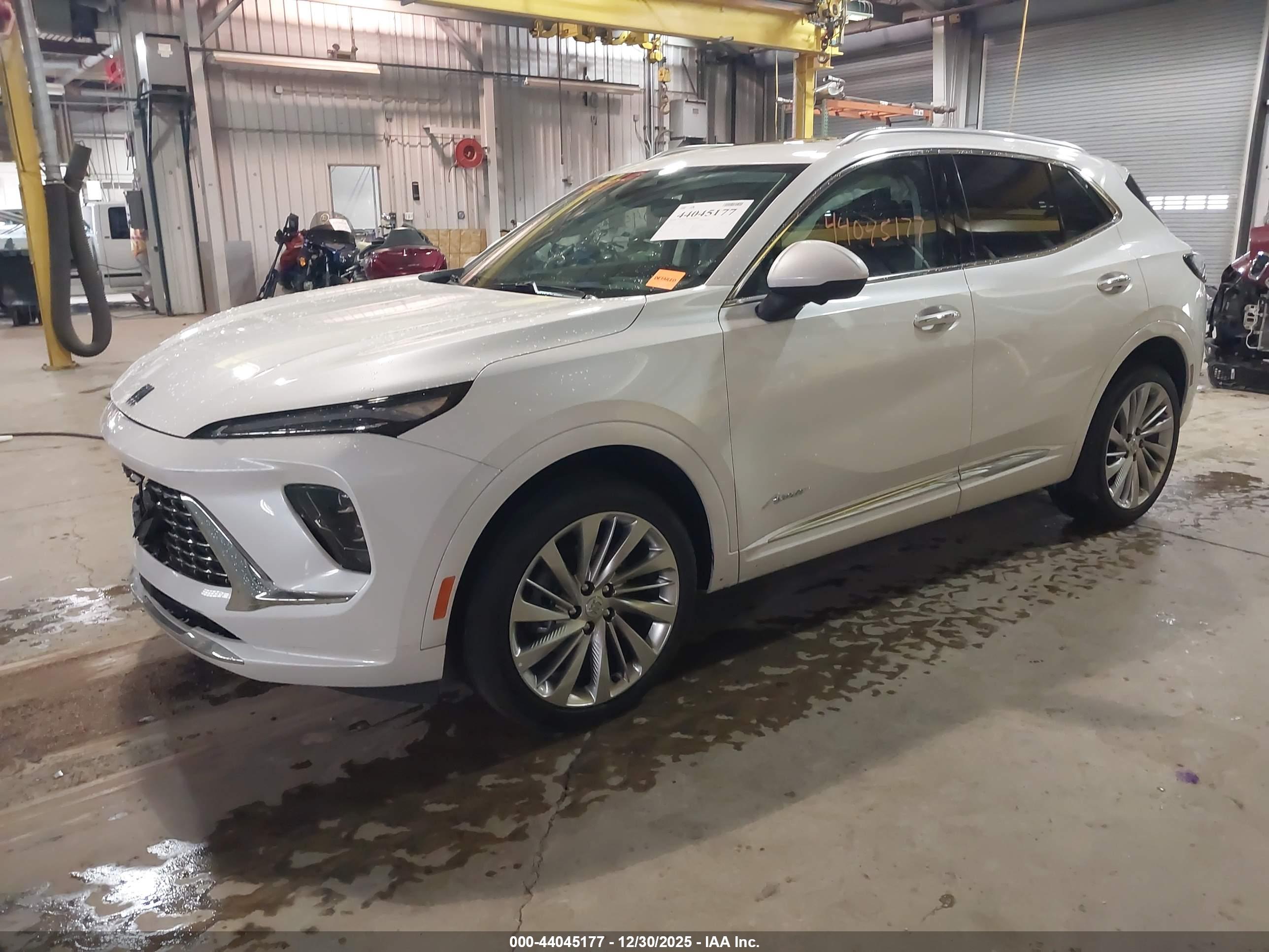 BUICK ENVISION image 2