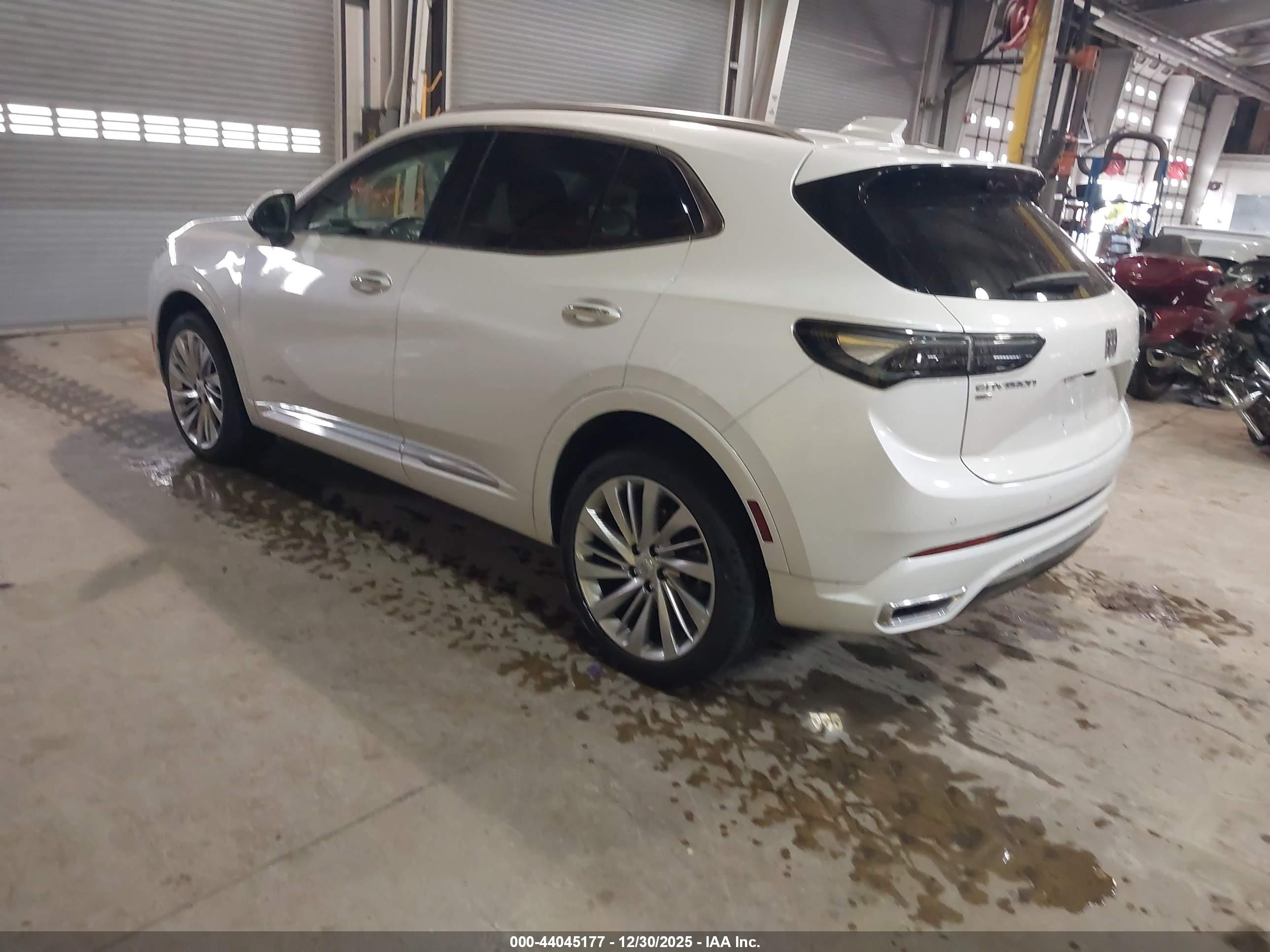 BUICK ENVISION image 3