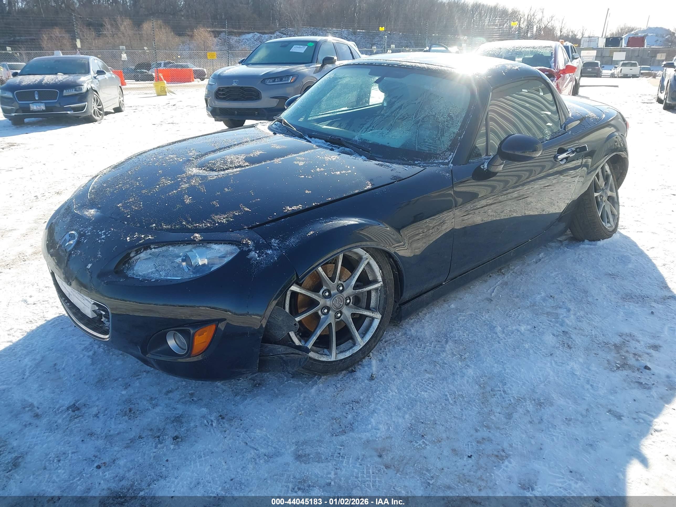 MAZDA MX-5 image 2