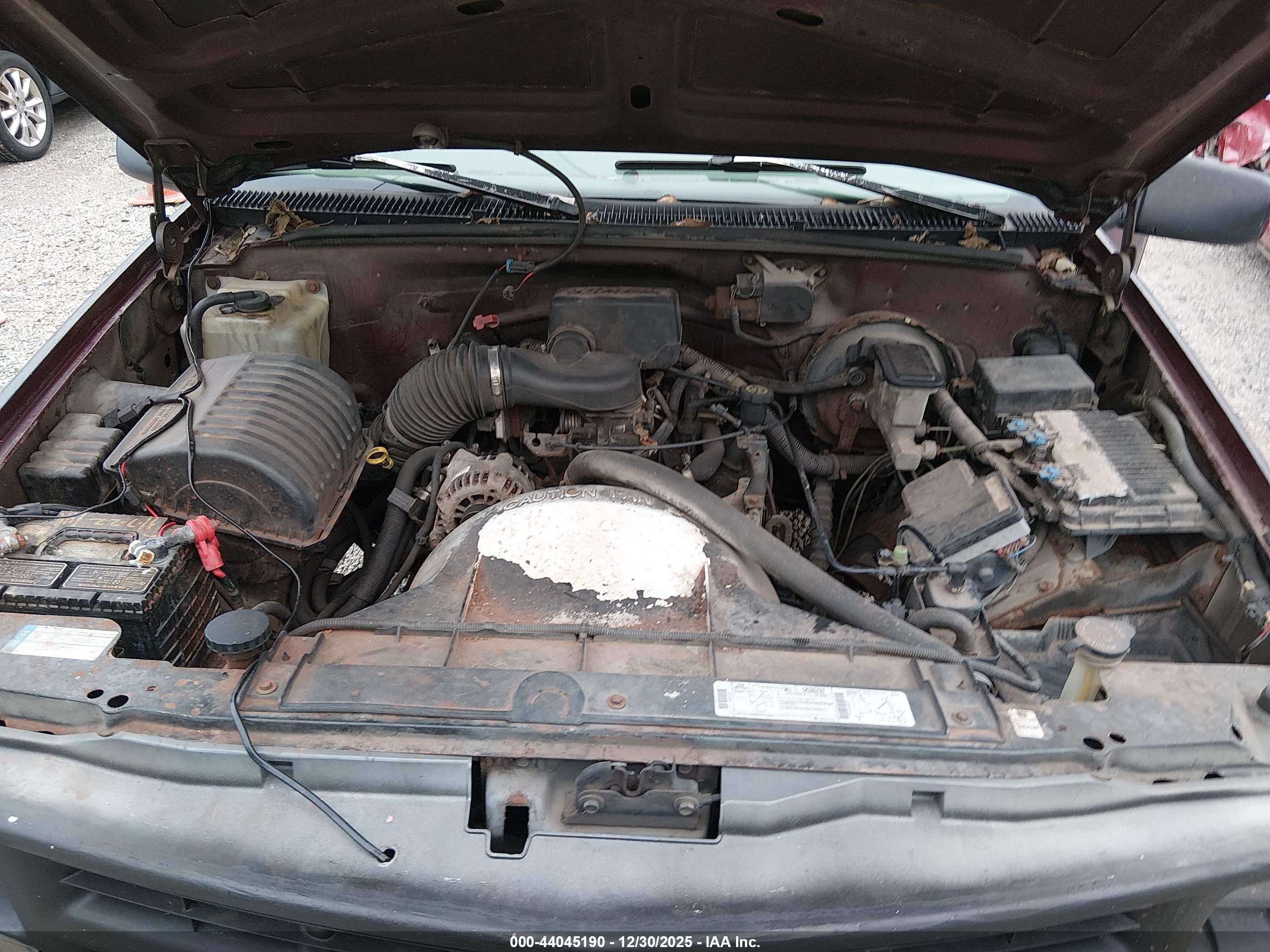 CHEVROLET C1500 image 10