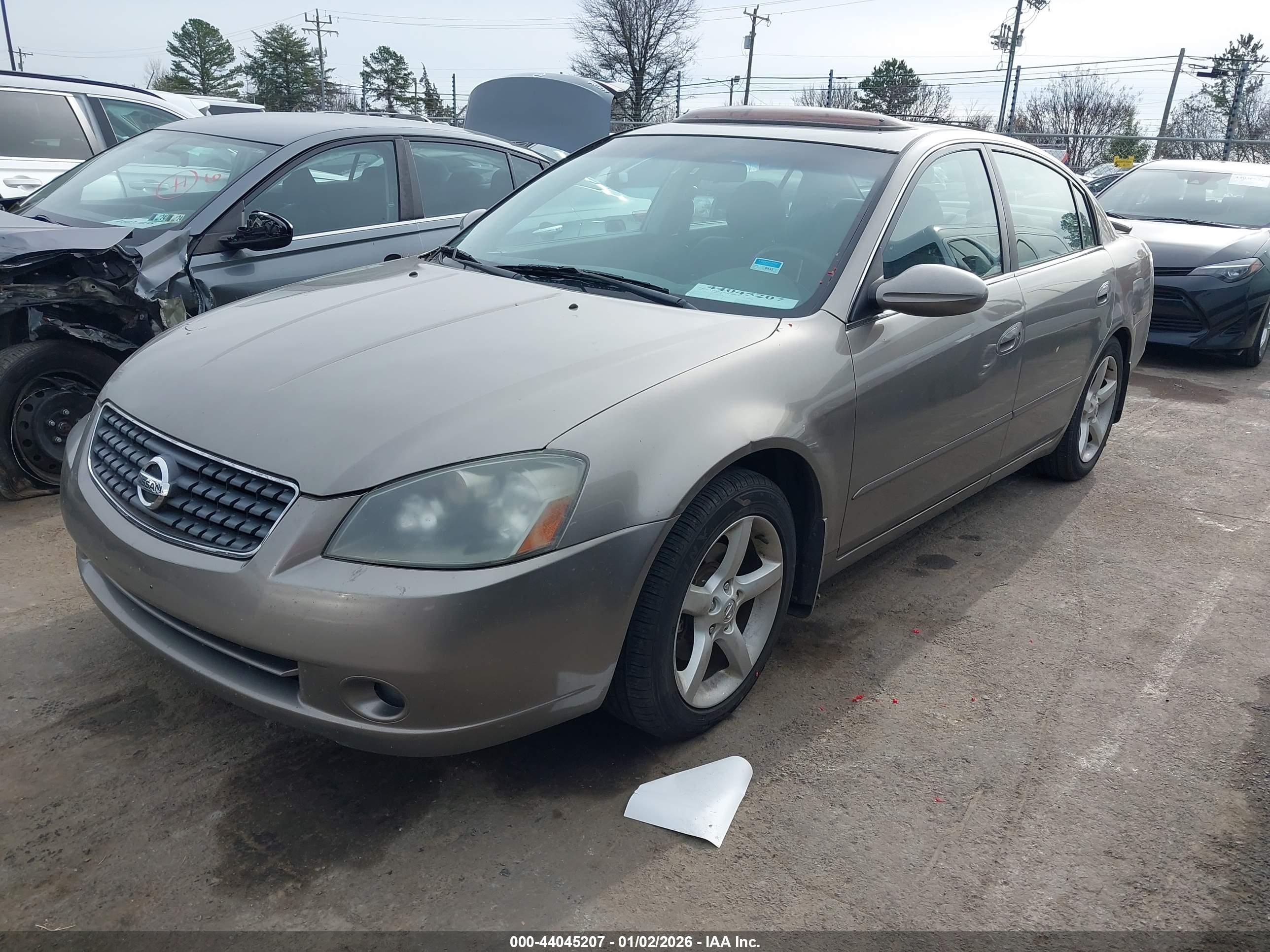 NISSAN ALTIMA image 2