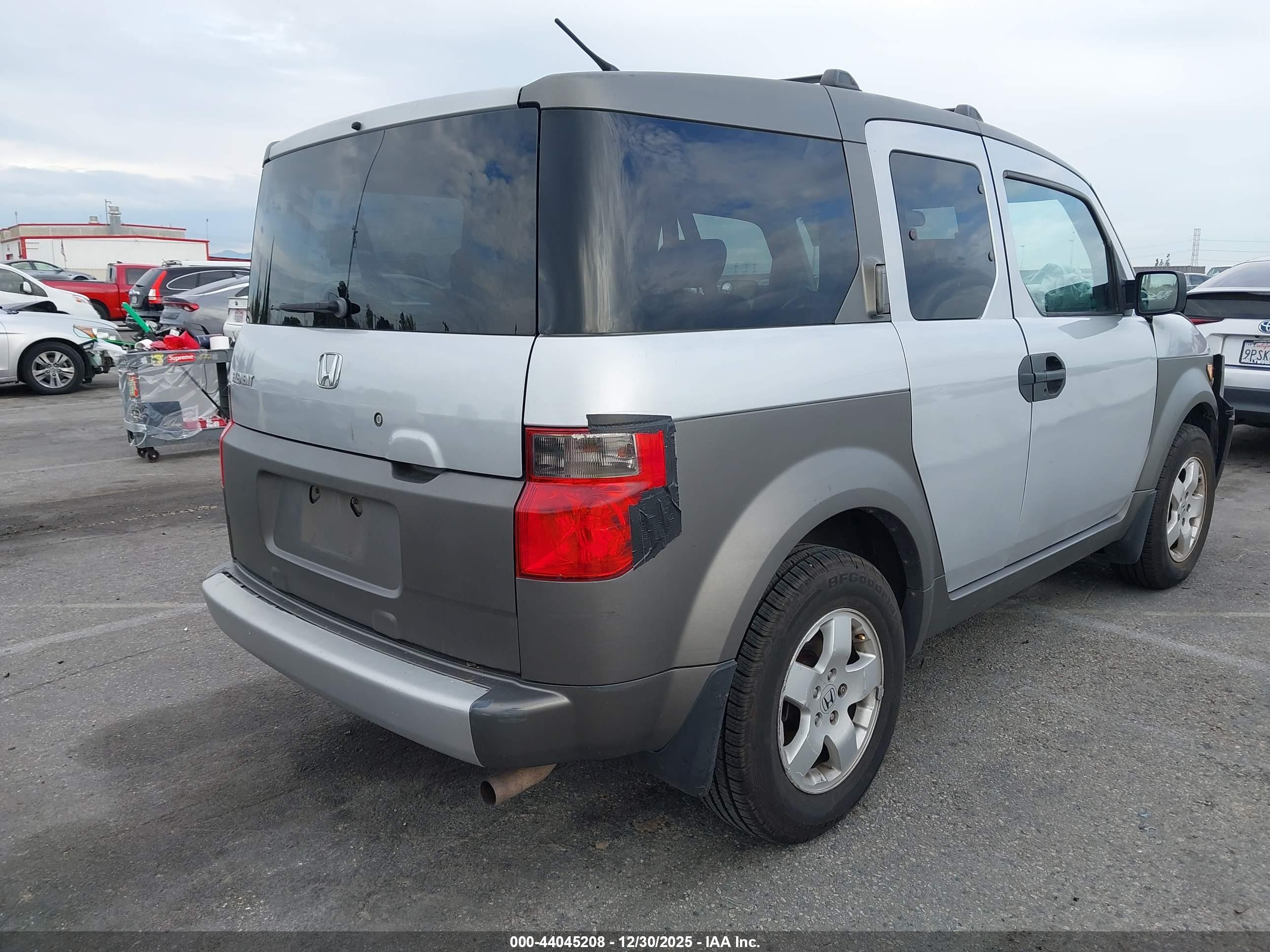 HONDA ELEMENT image 4