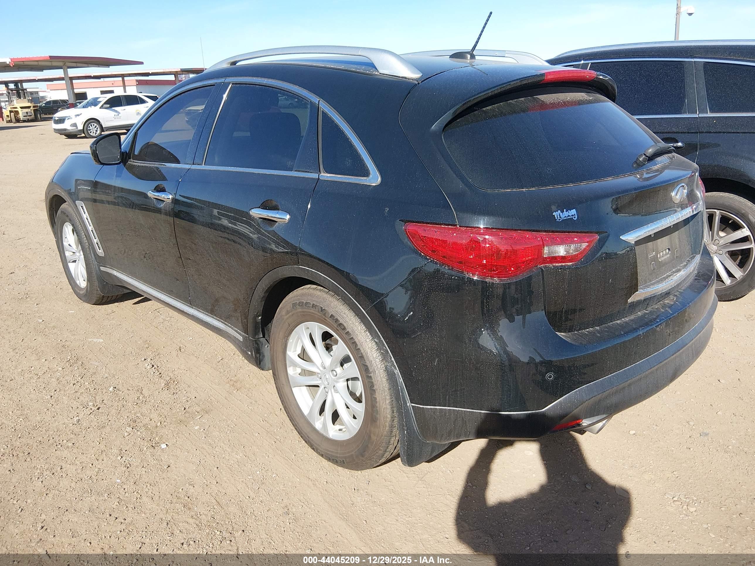 INFINITI FX35 image 3
