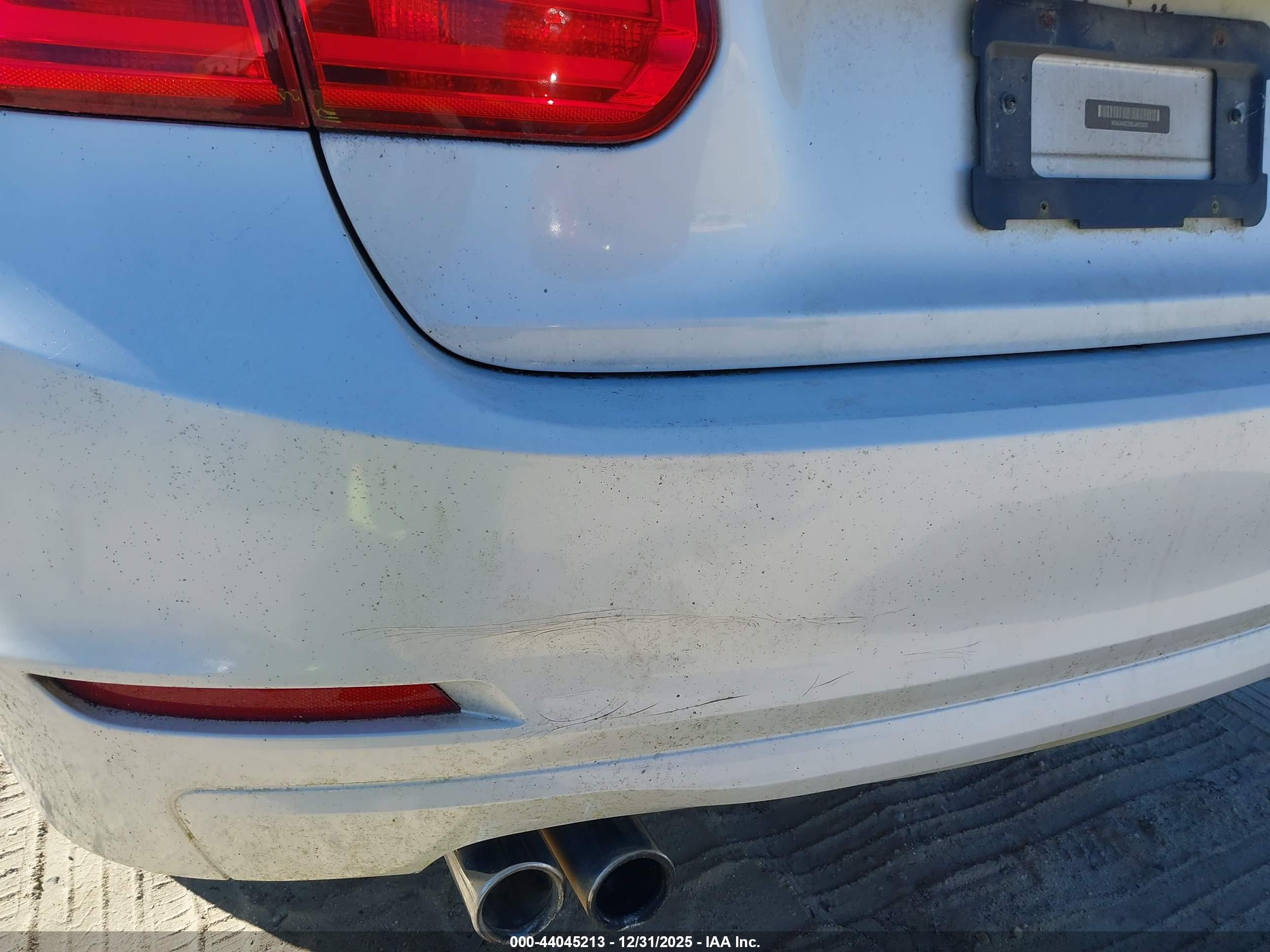 BMW 328I image 6