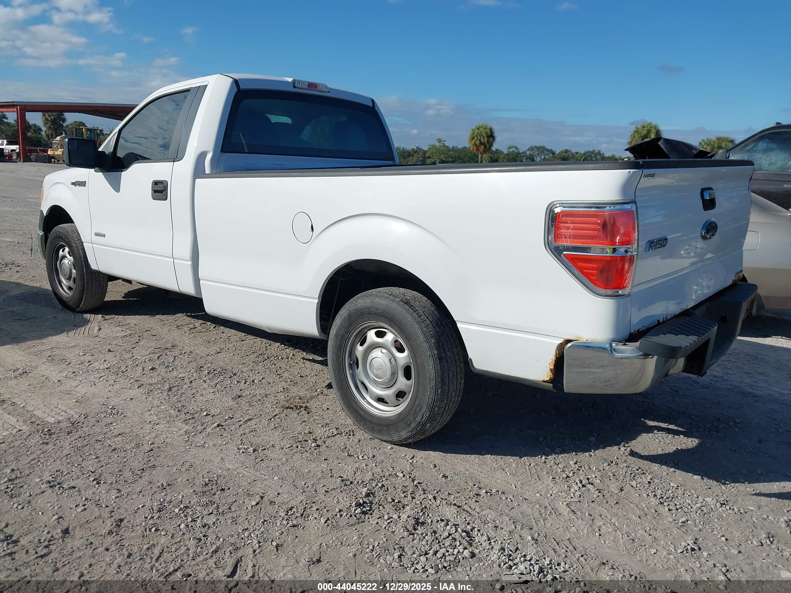 FORD F-150 image 3