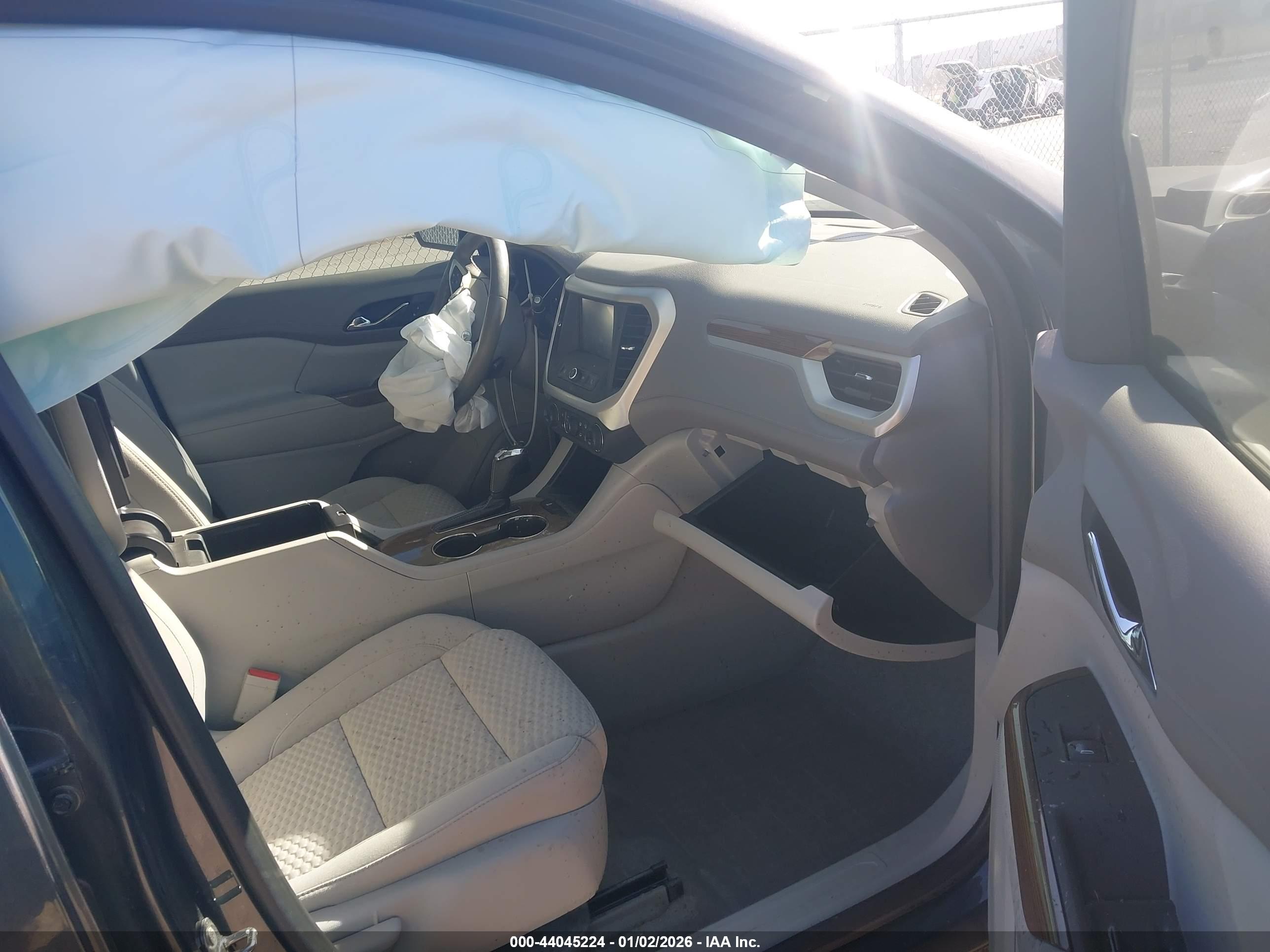 GMC ACADIA image 5