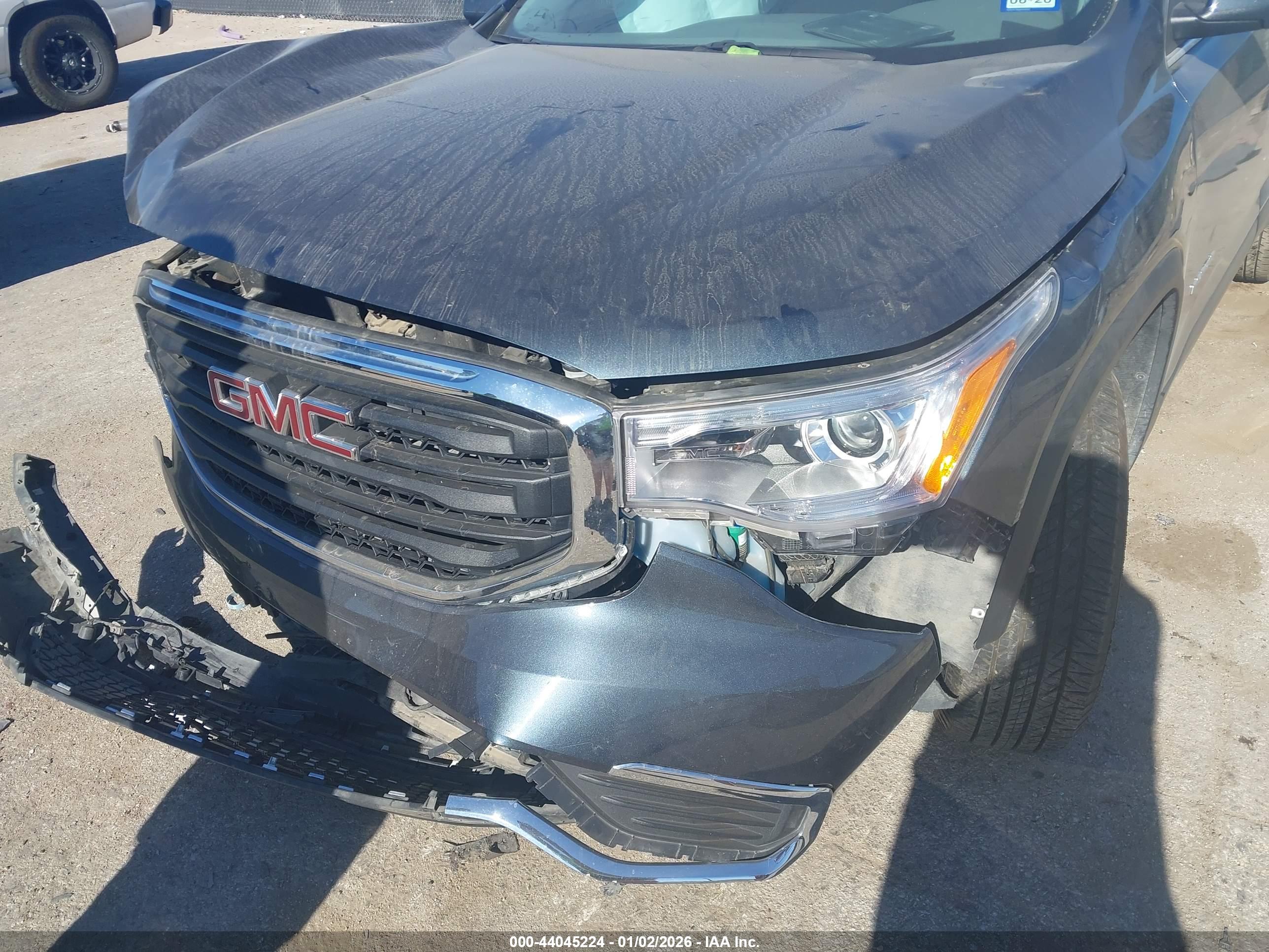 GMC ACADIA image 6