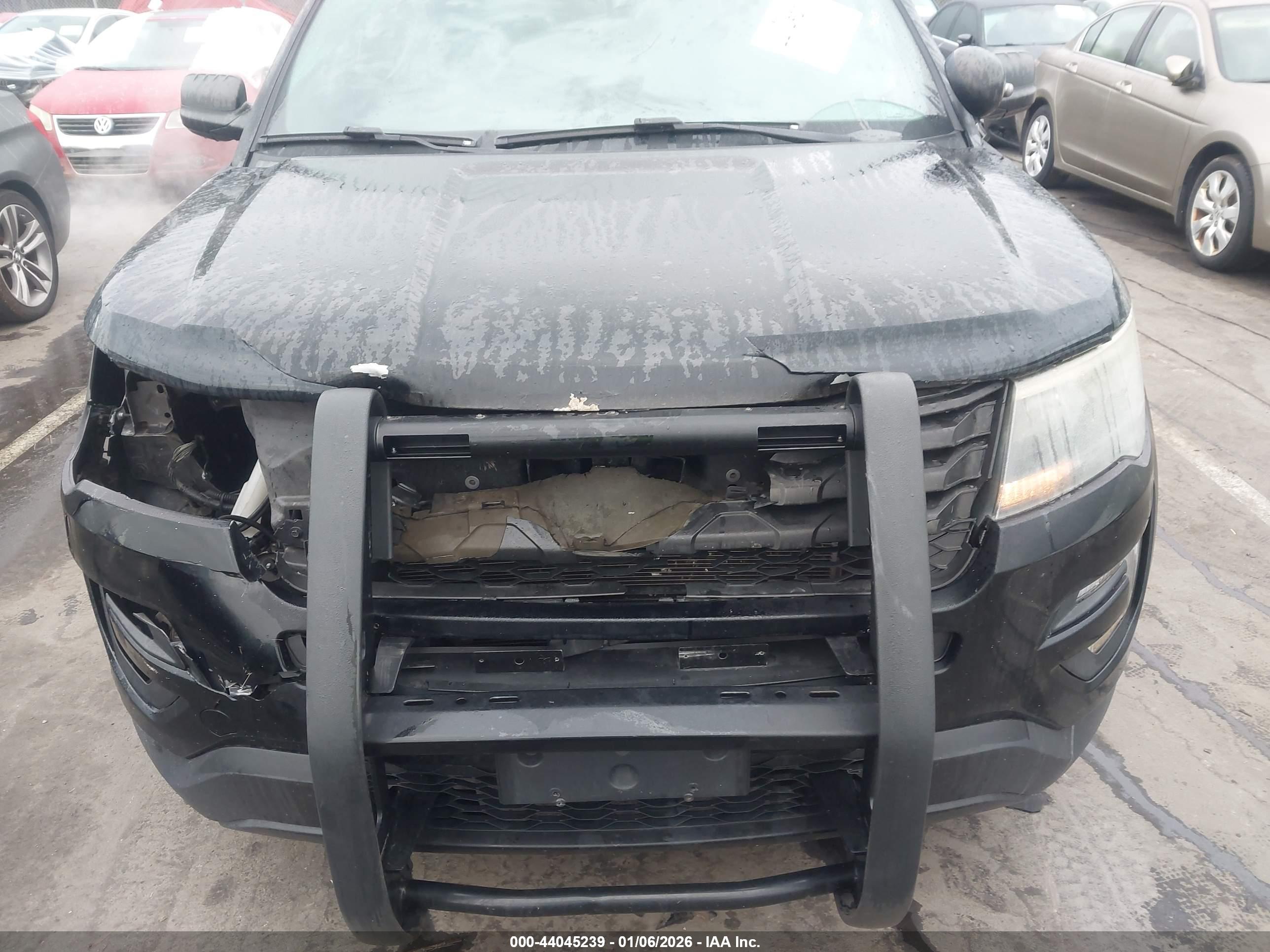 FORD UTILITY image 6