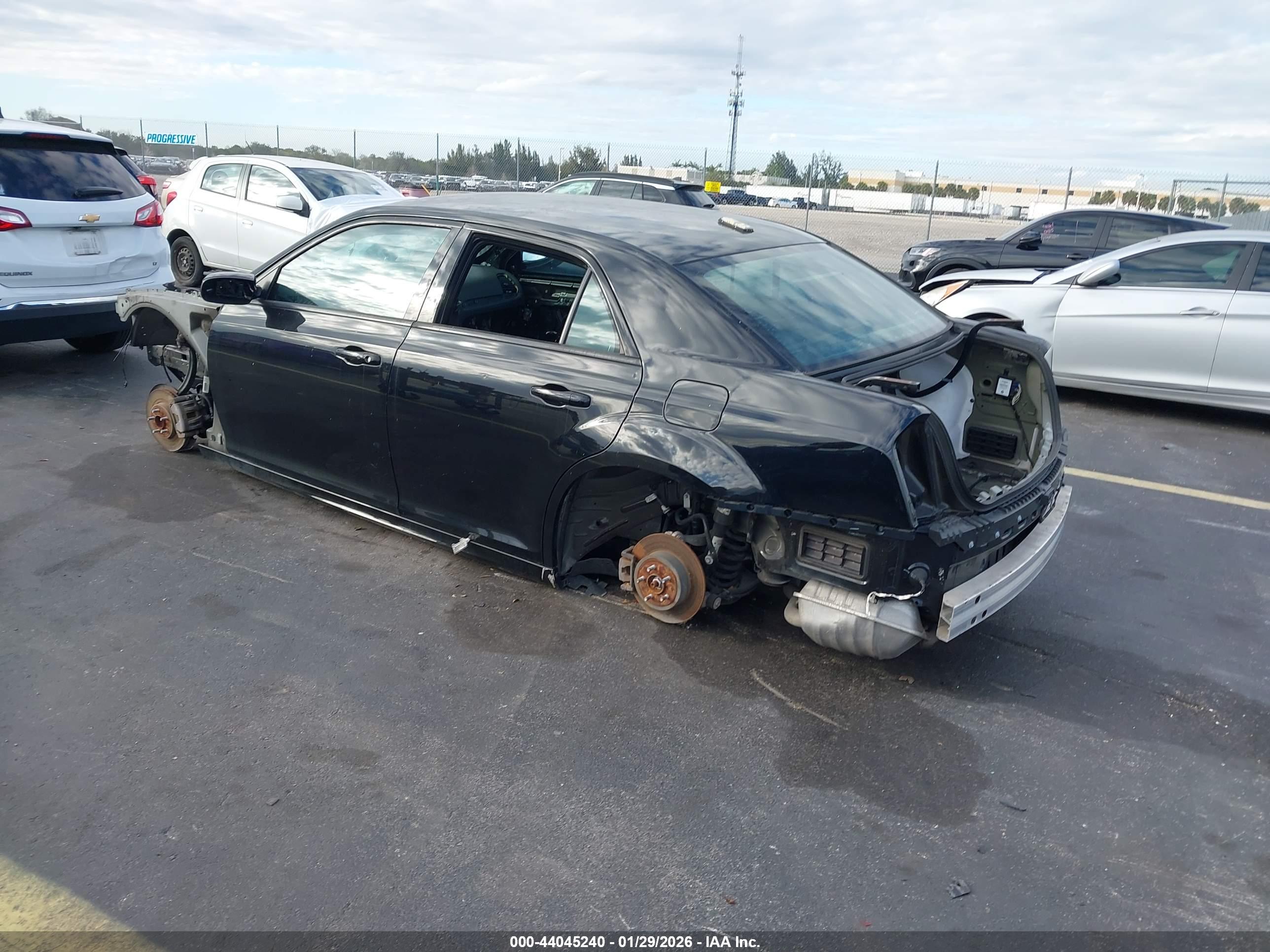 CHRYSLER 300 image 3