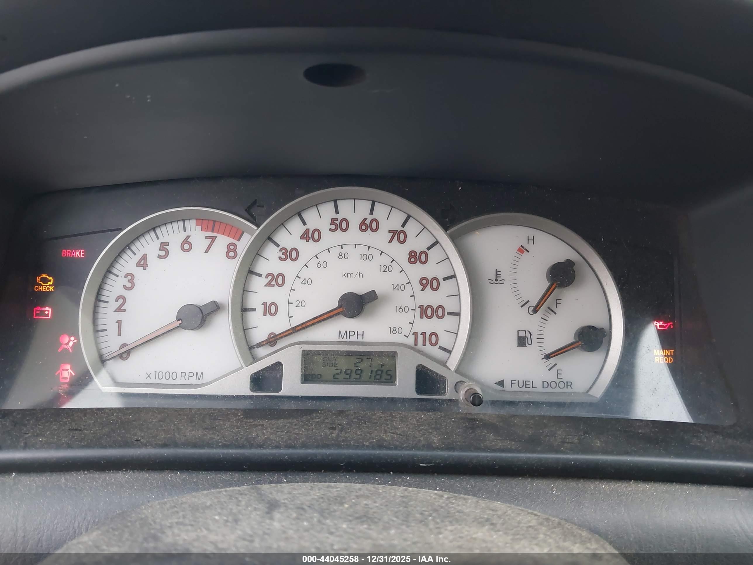 TOYOTA COROLLA image 7