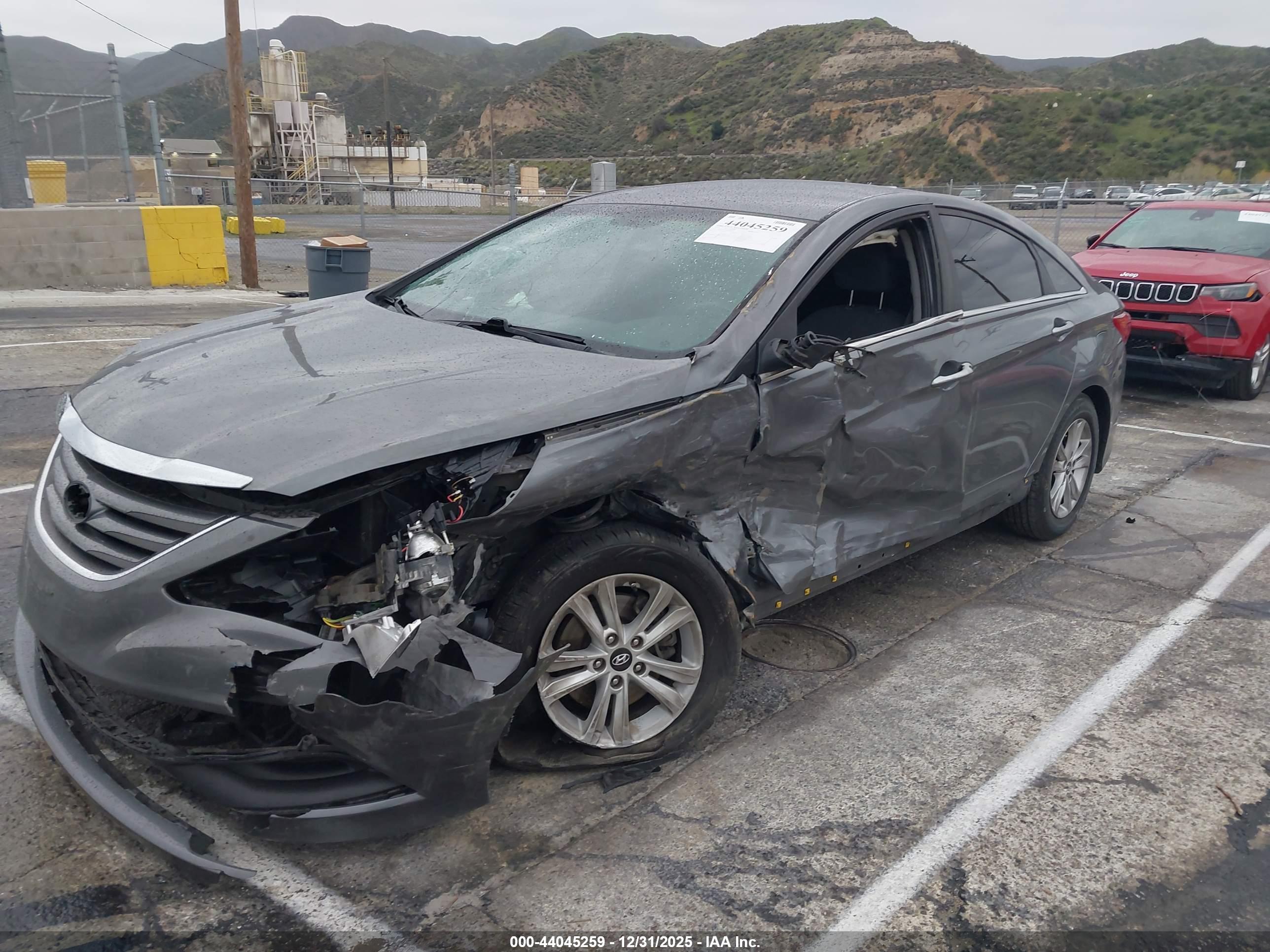 HYUNDAI SONATA image 6