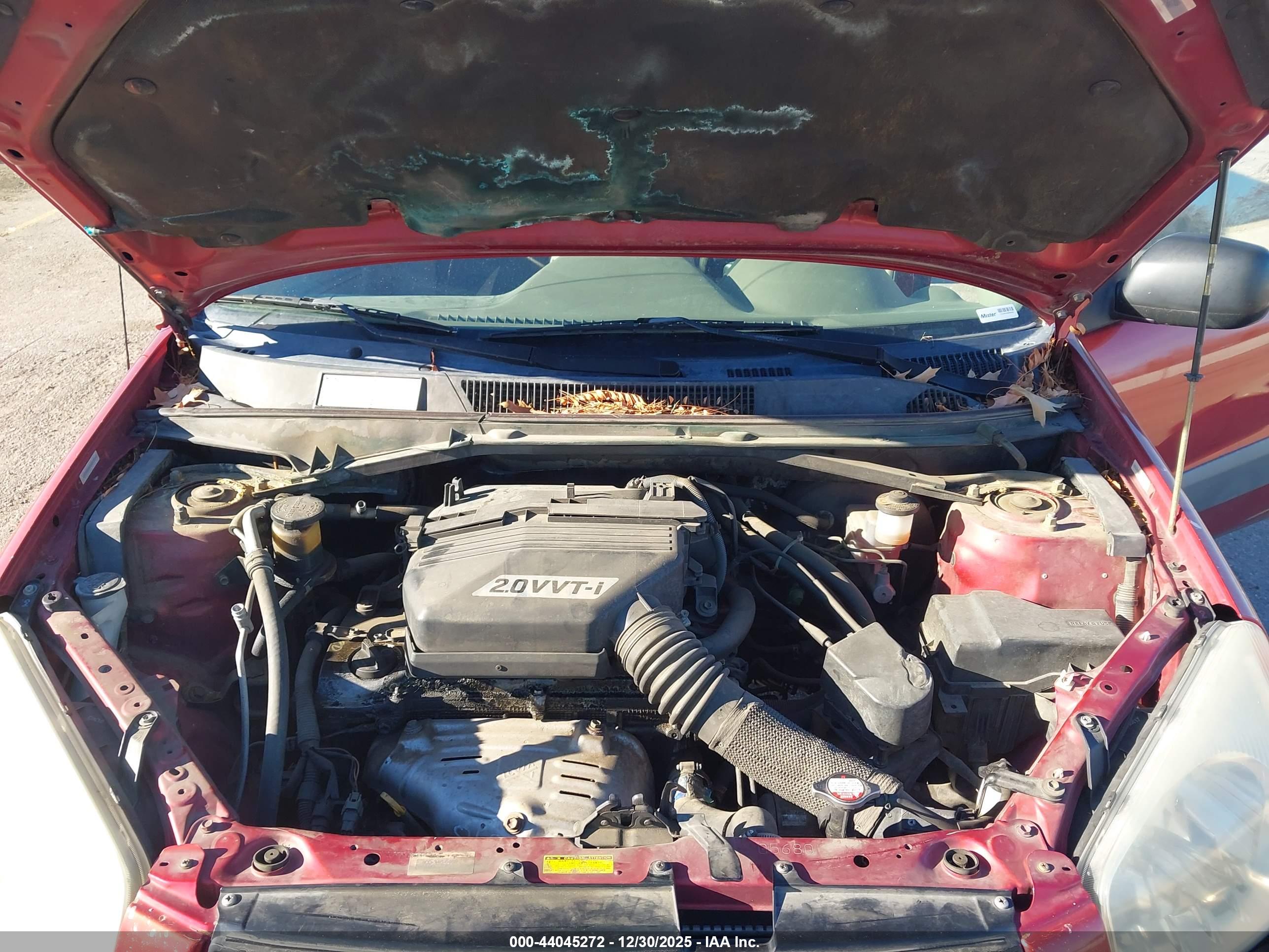 TOYOTA RAV4 image 10