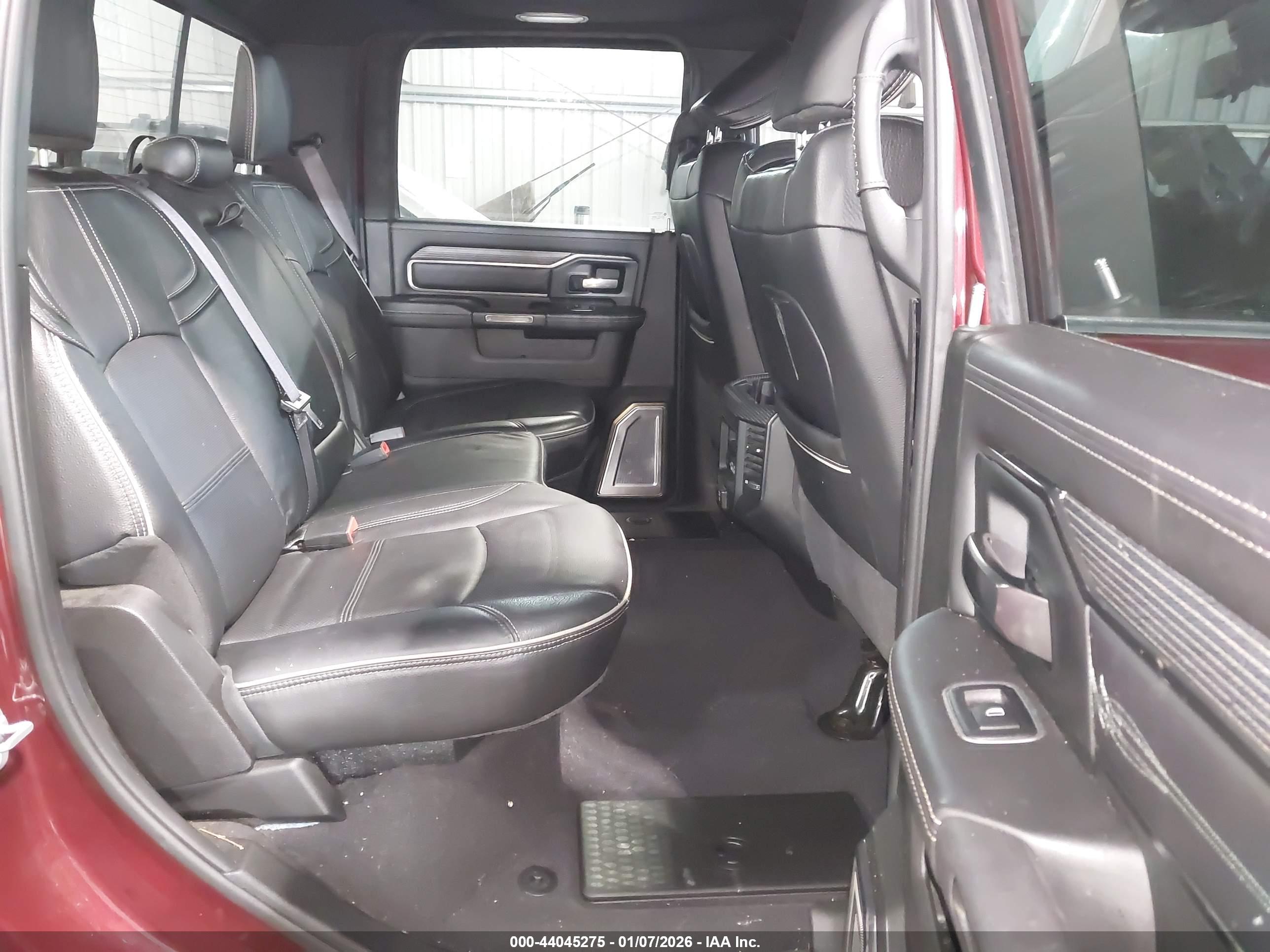 RAM 2500 image 8
