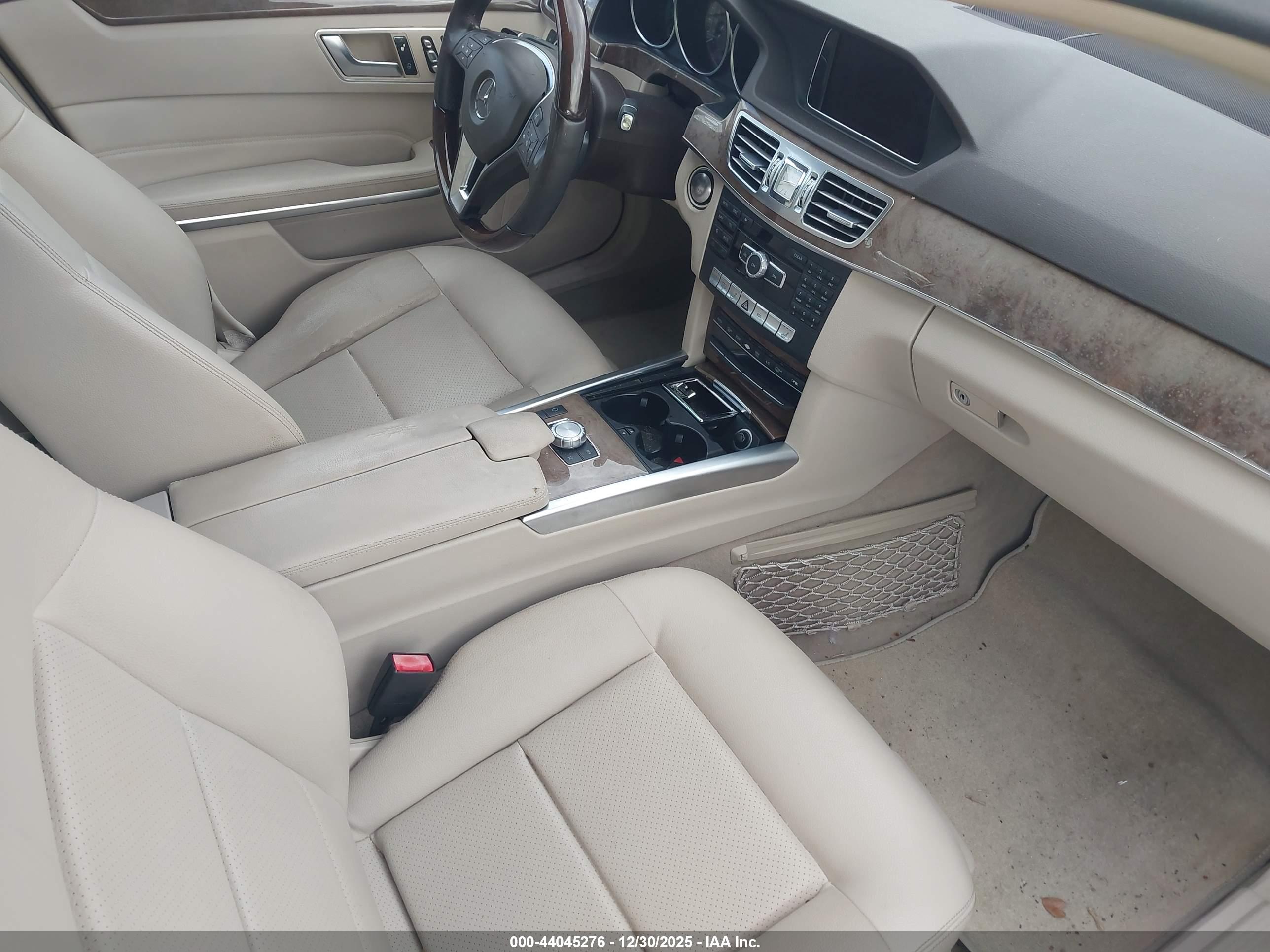 MERCEDES-BENZ E image 5