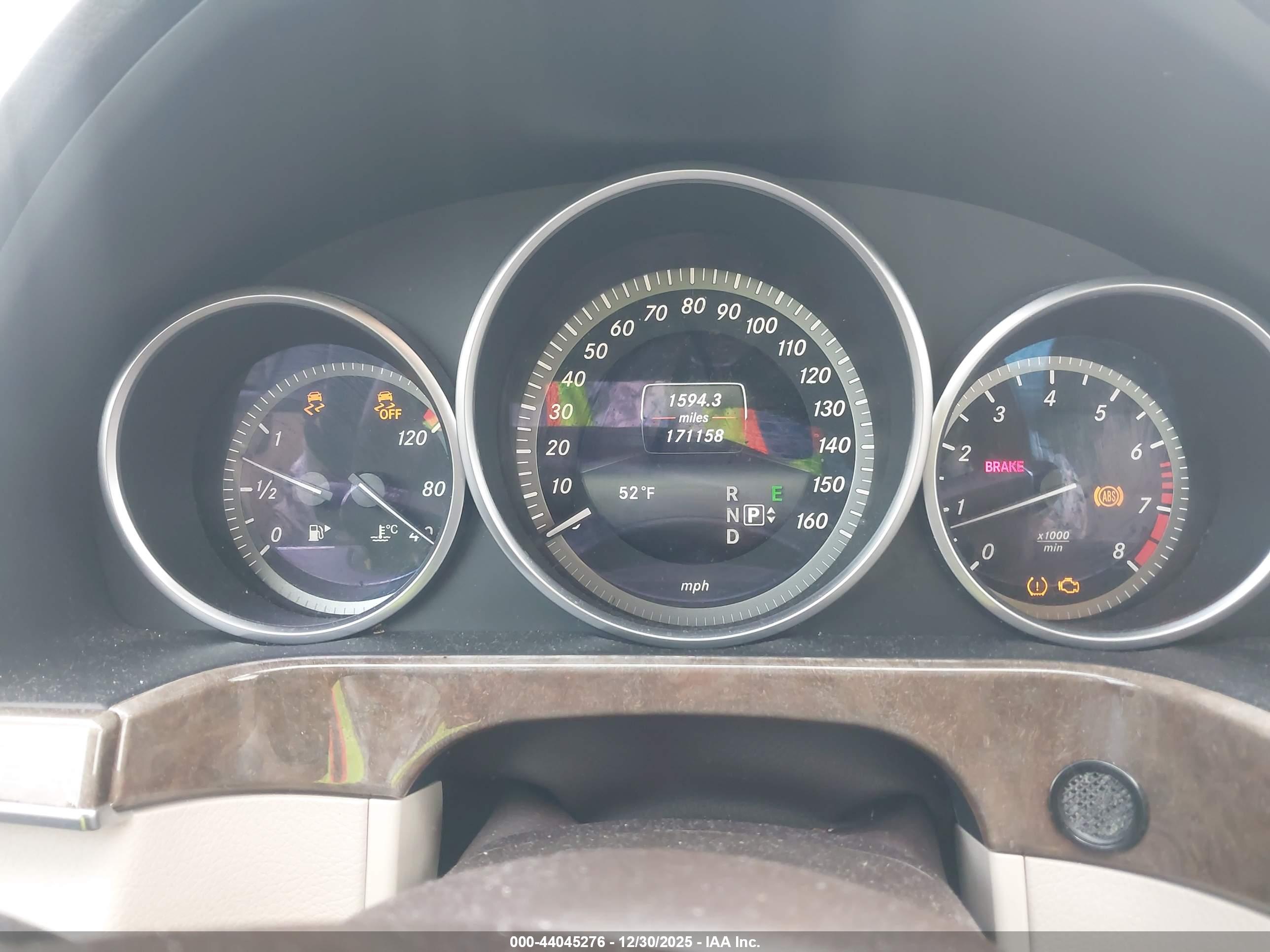 MERCEDES-BENZ E image 7