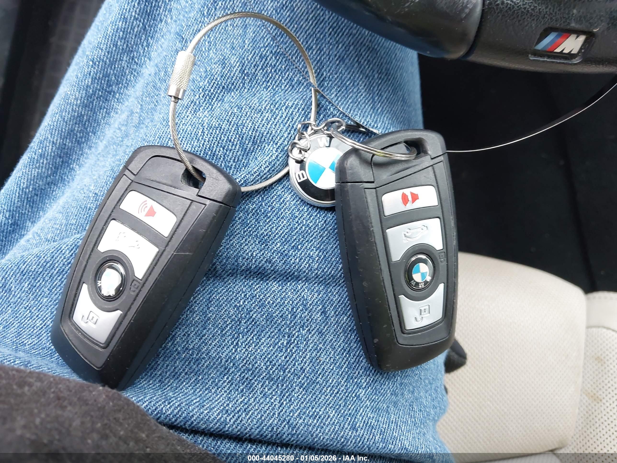 BMW 535I image 11