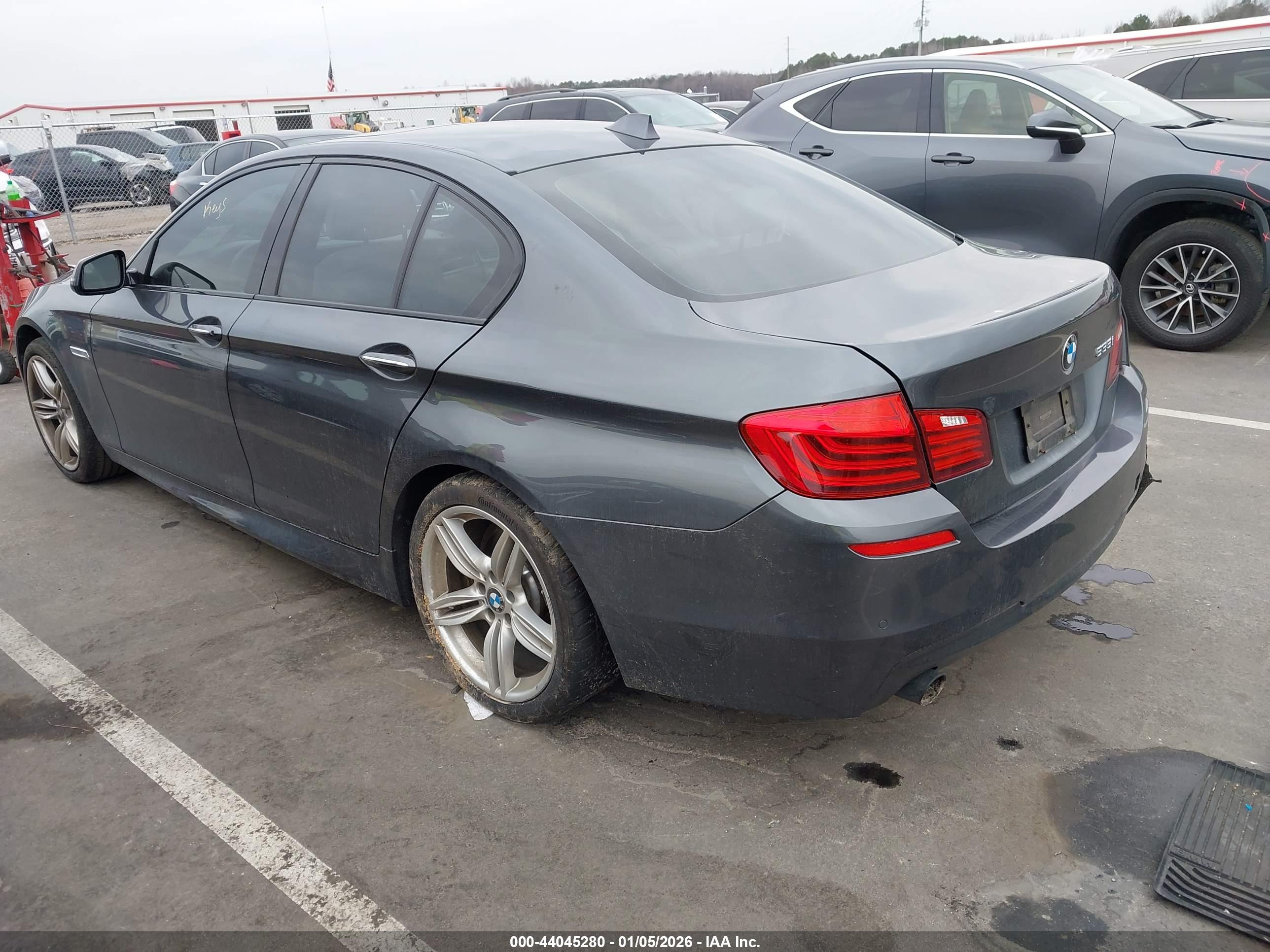 BMW 535I image 3