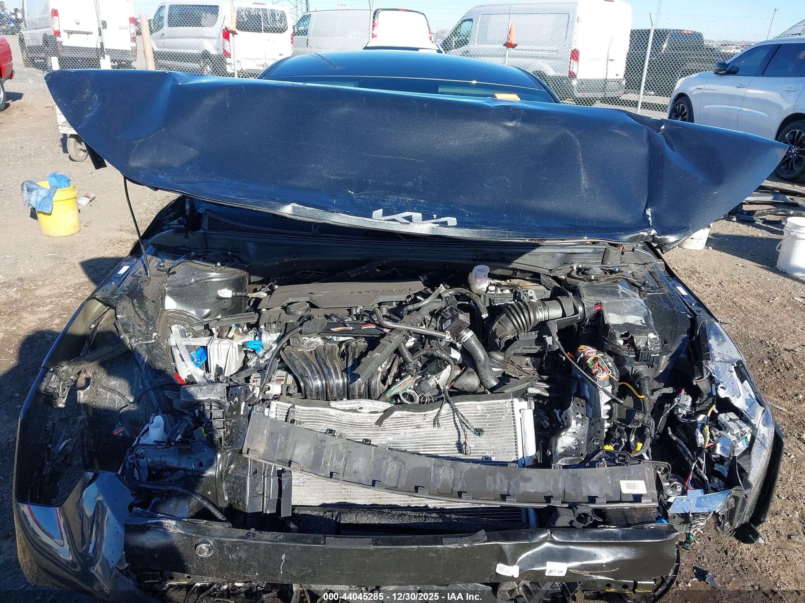 KIA K4 image 10