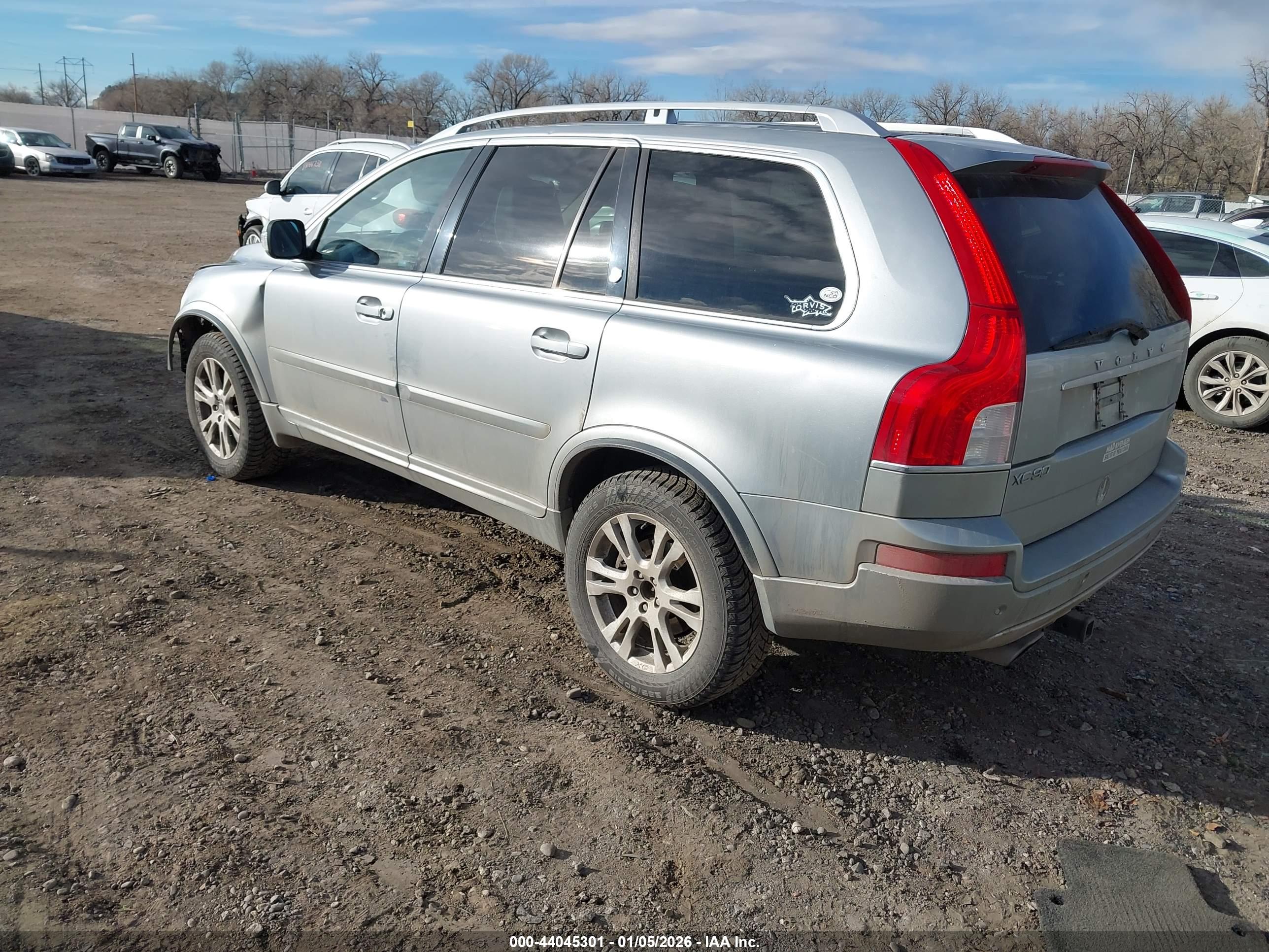 VOLVO XC90 image 3