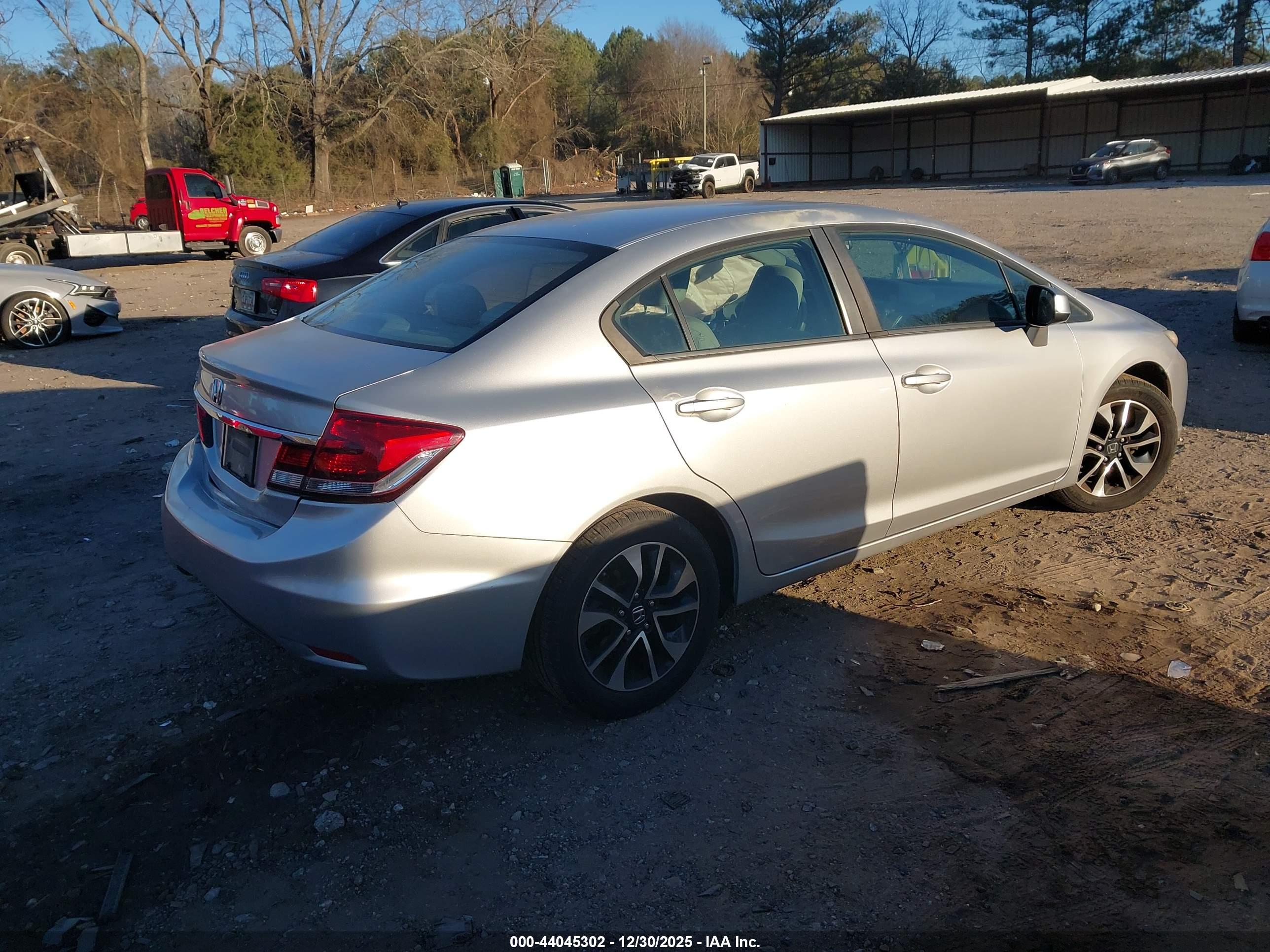 HONDA CIVIC image 4