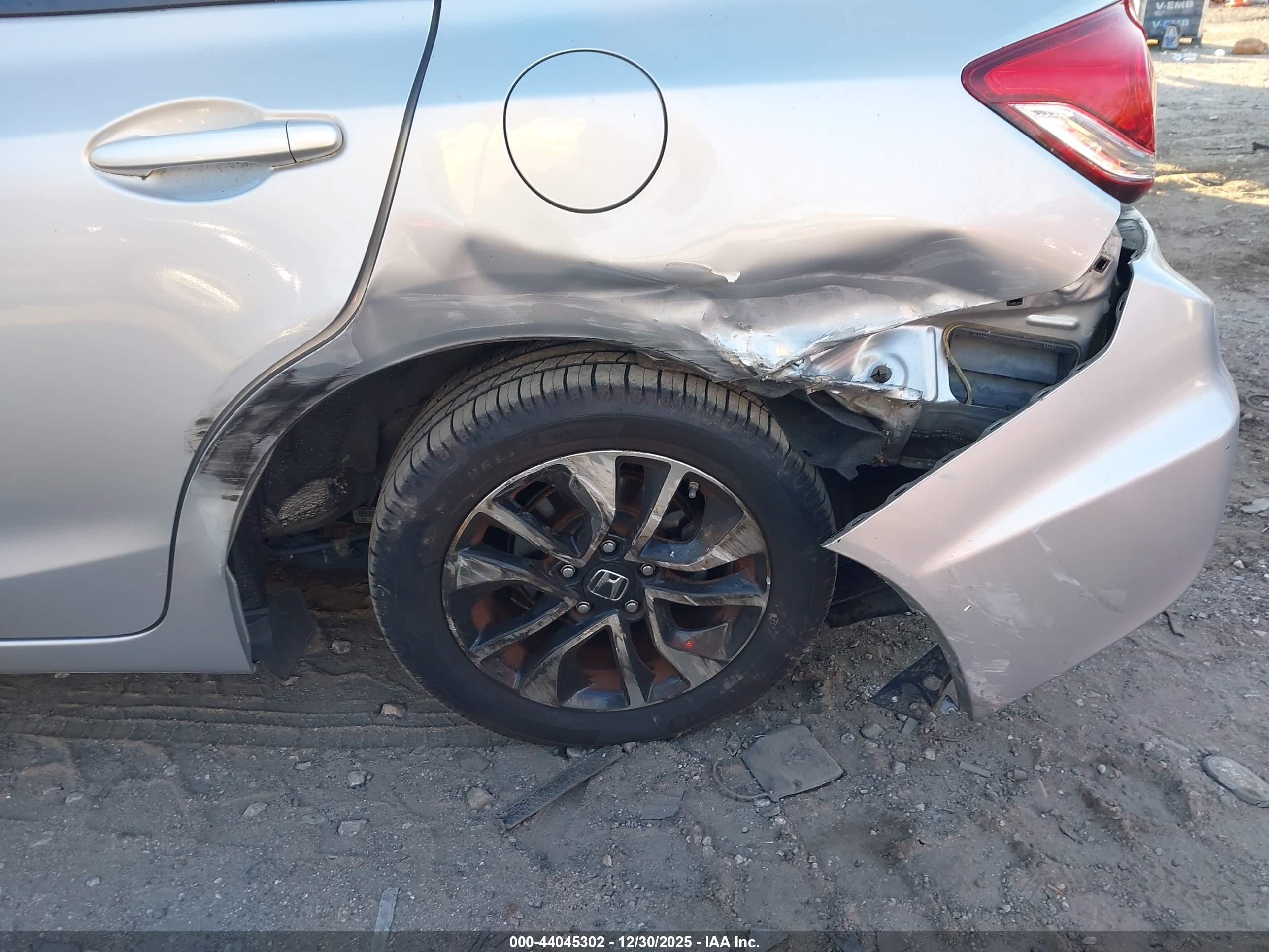 HONDA CIVIC image 6