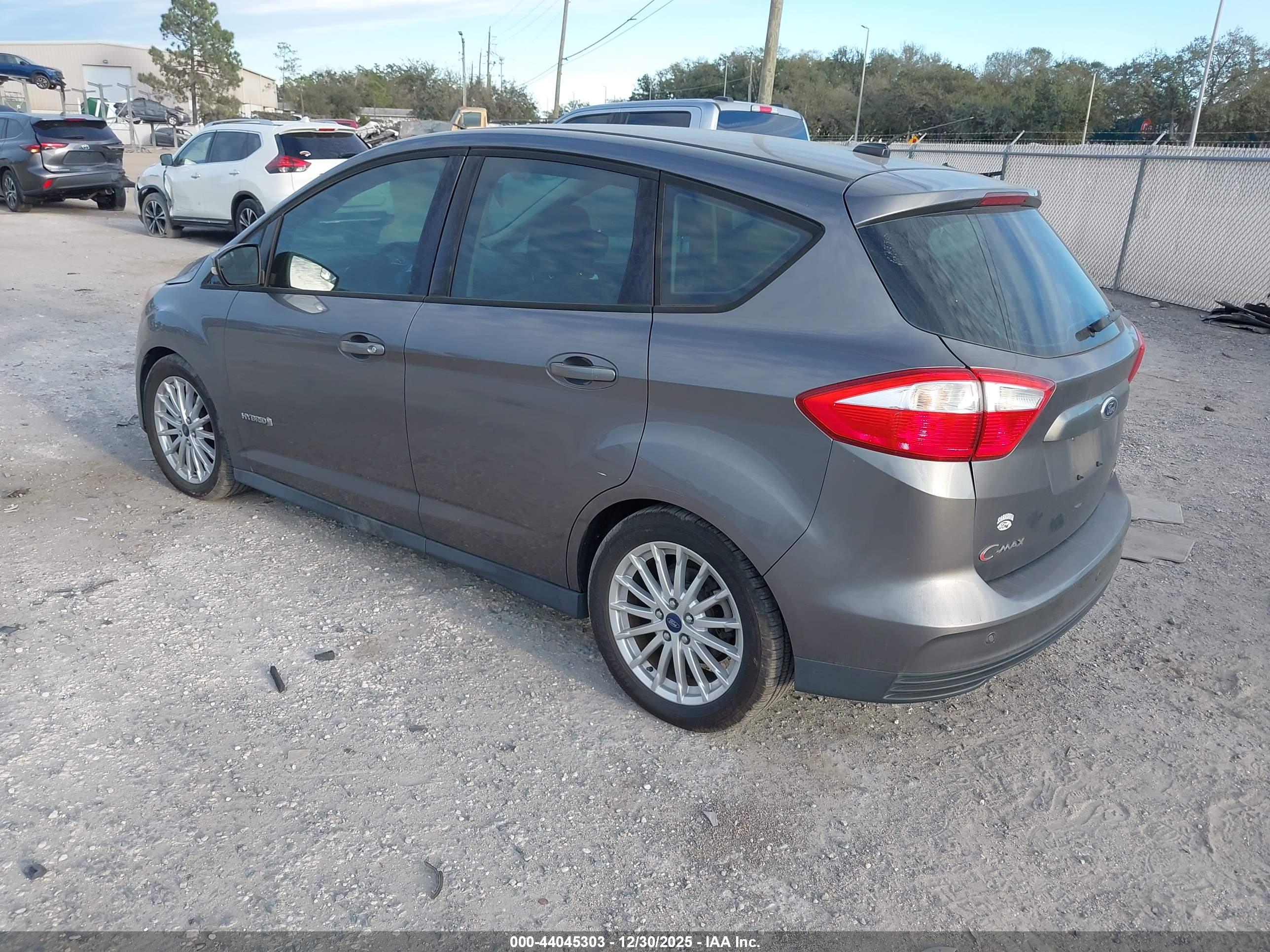 FORD C-MAX image 3