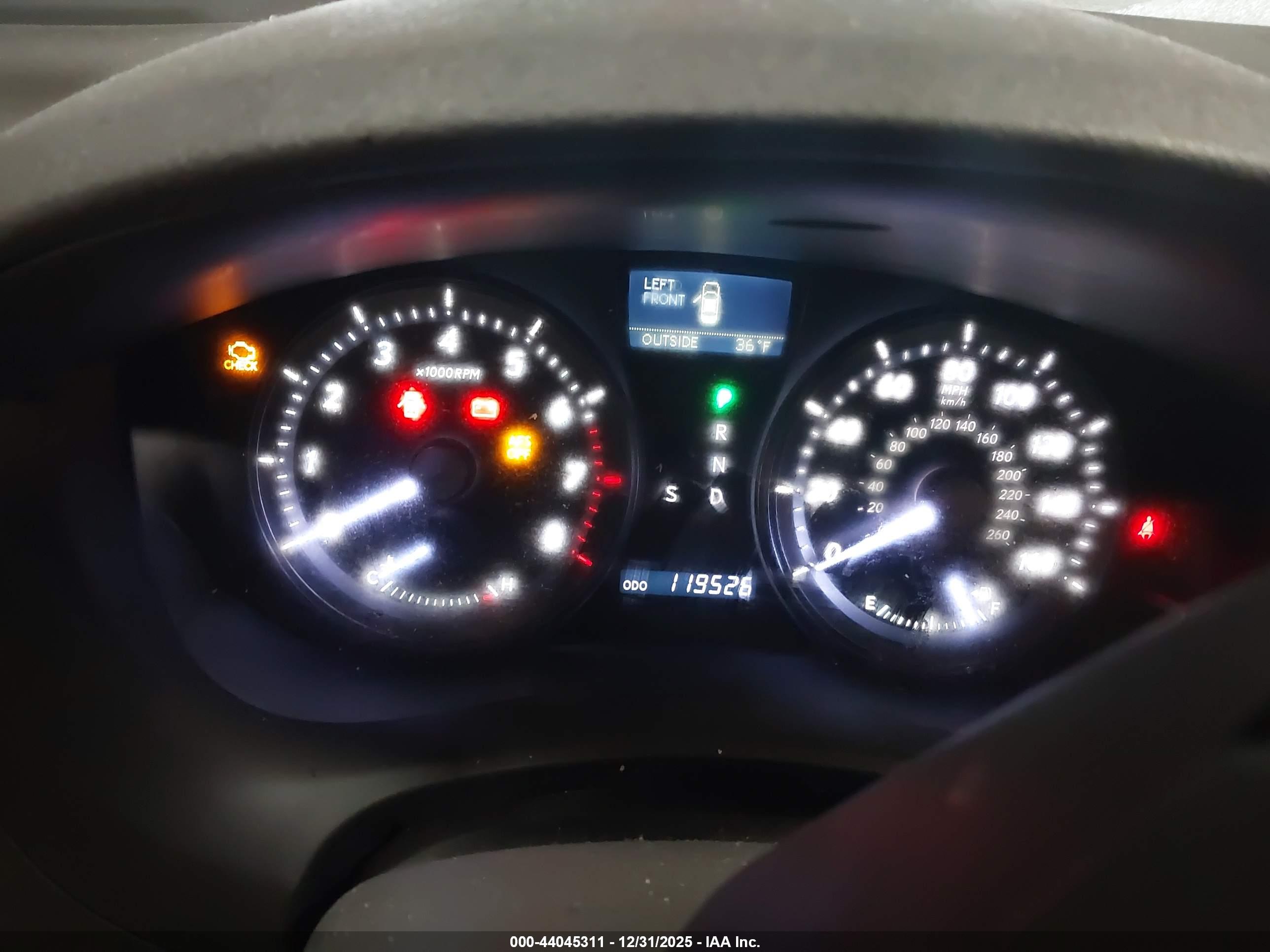 LEXUS ES image 7