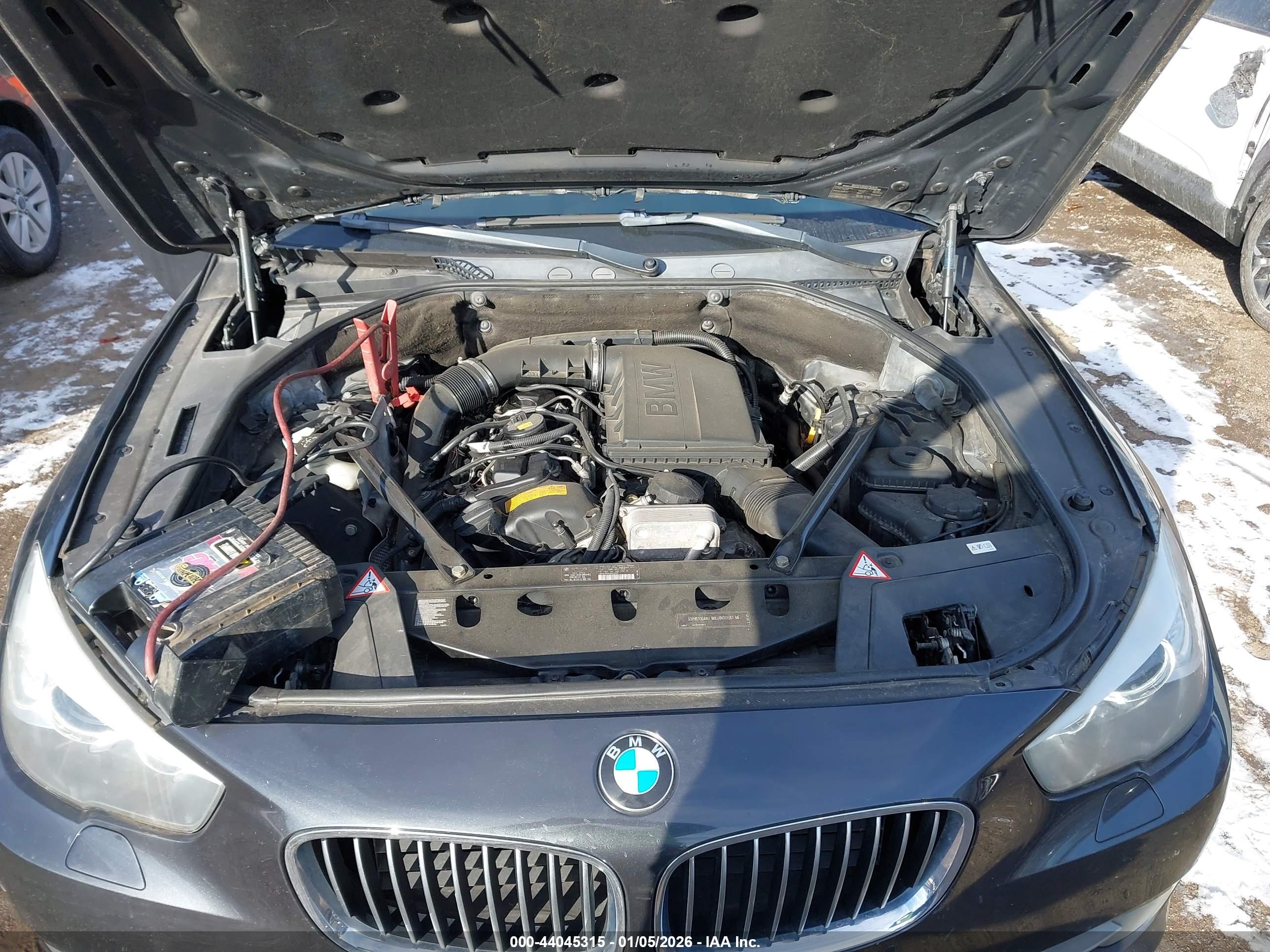 BMW 535I image 10