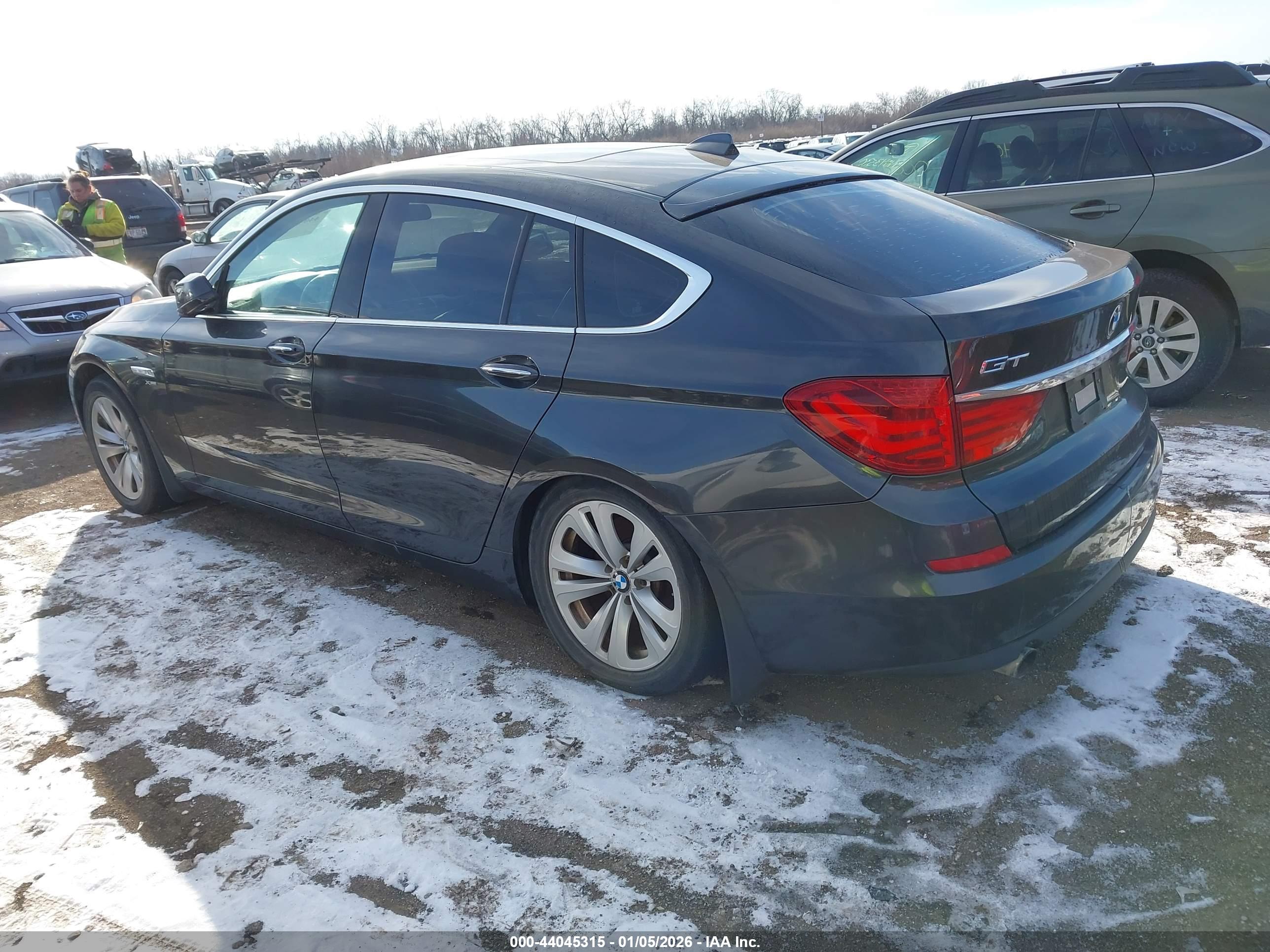 BMW 535I image 3