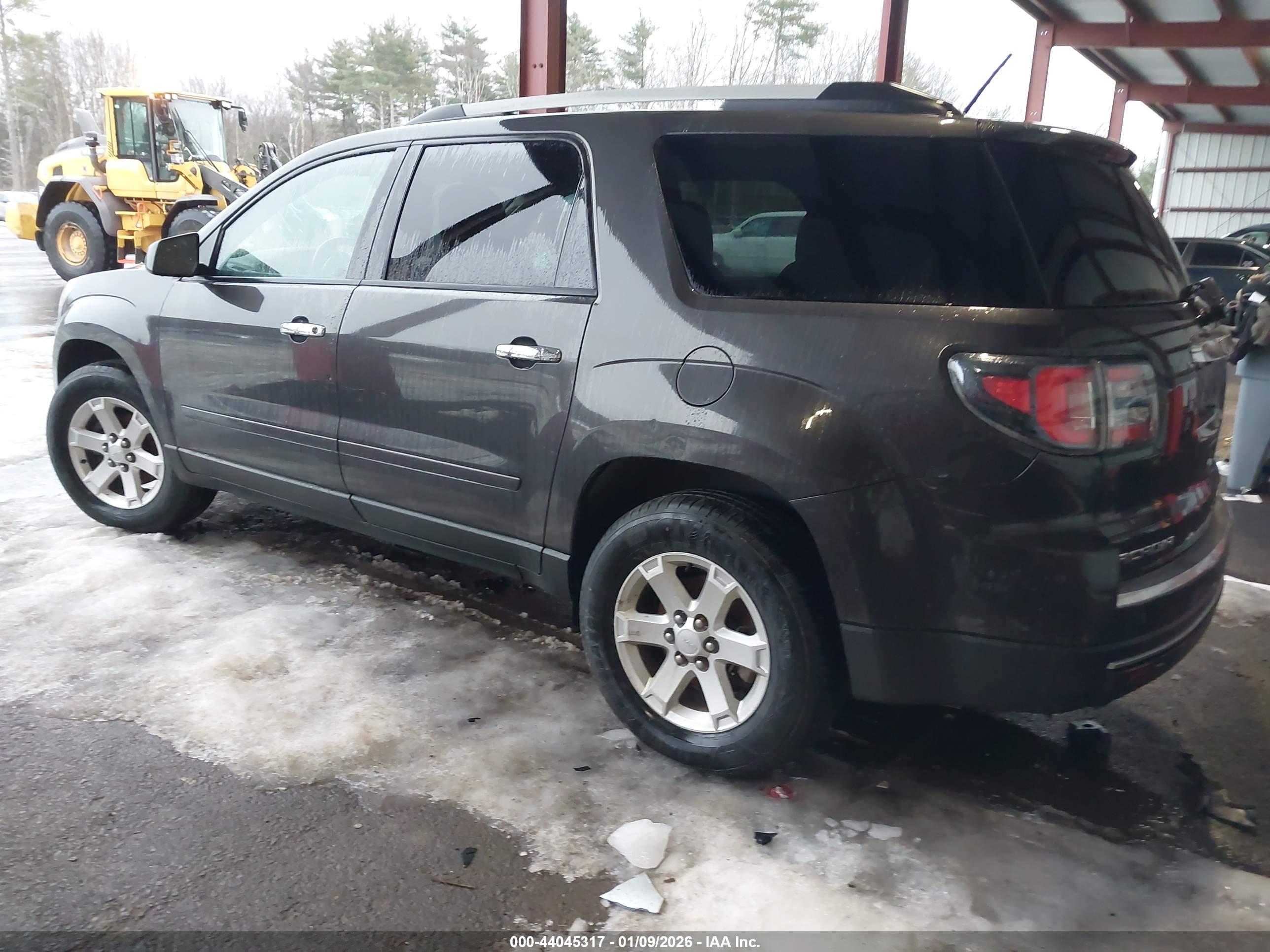 GMC ACADIA image 3