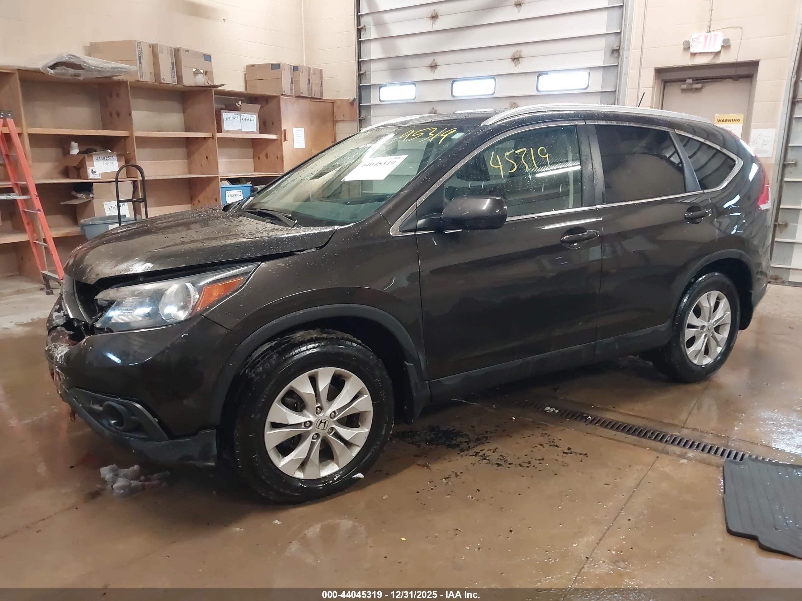 HONDA CR-V image 2