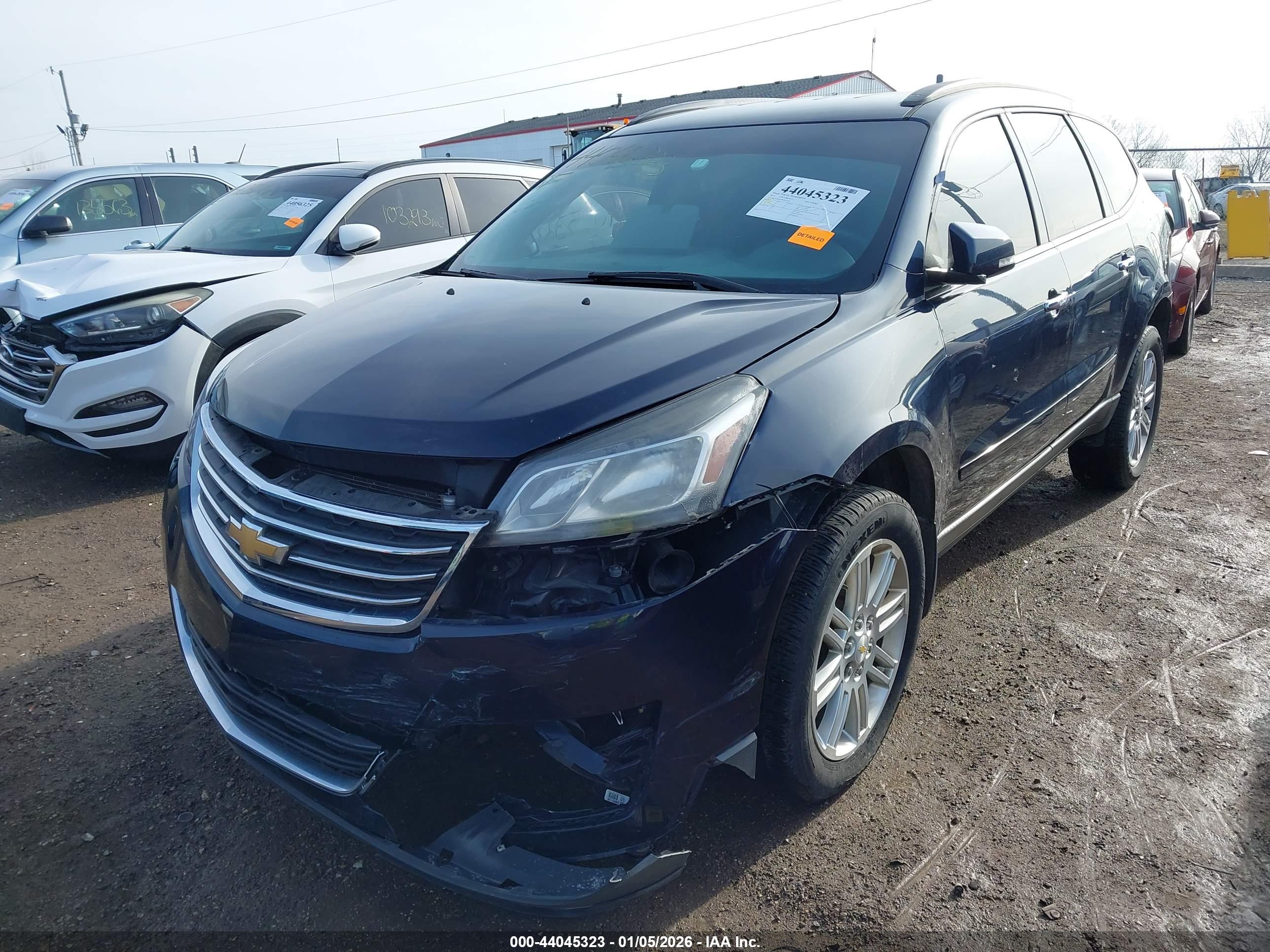 CHEVROLET TRAVERSE image 6