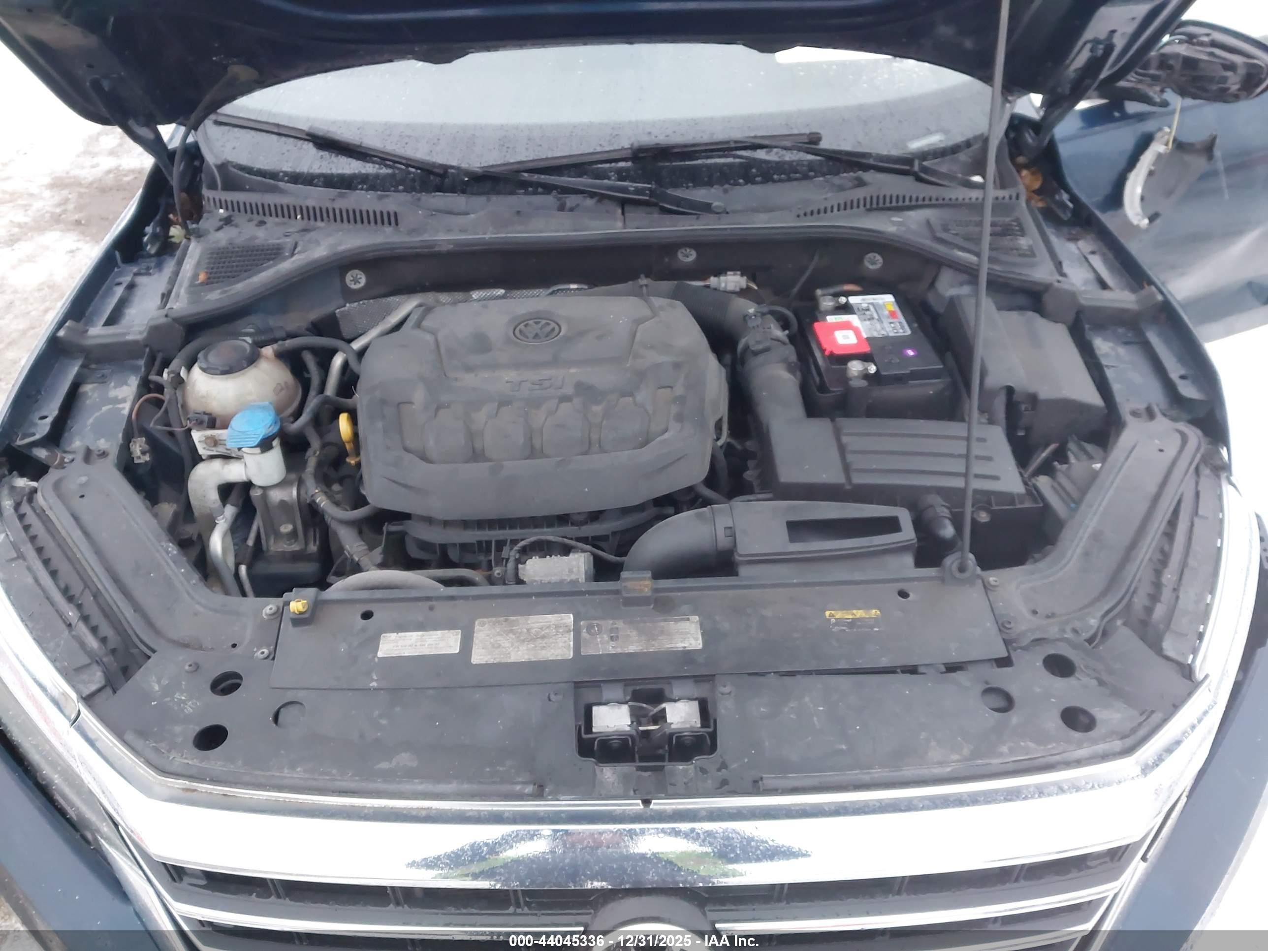 VOLKSWAGEN PASSAT image 10