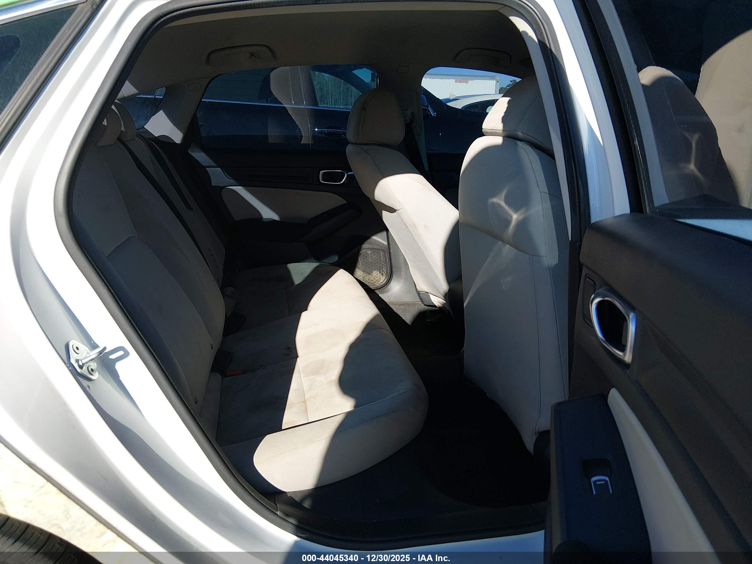 HONDA CIVIC image 8