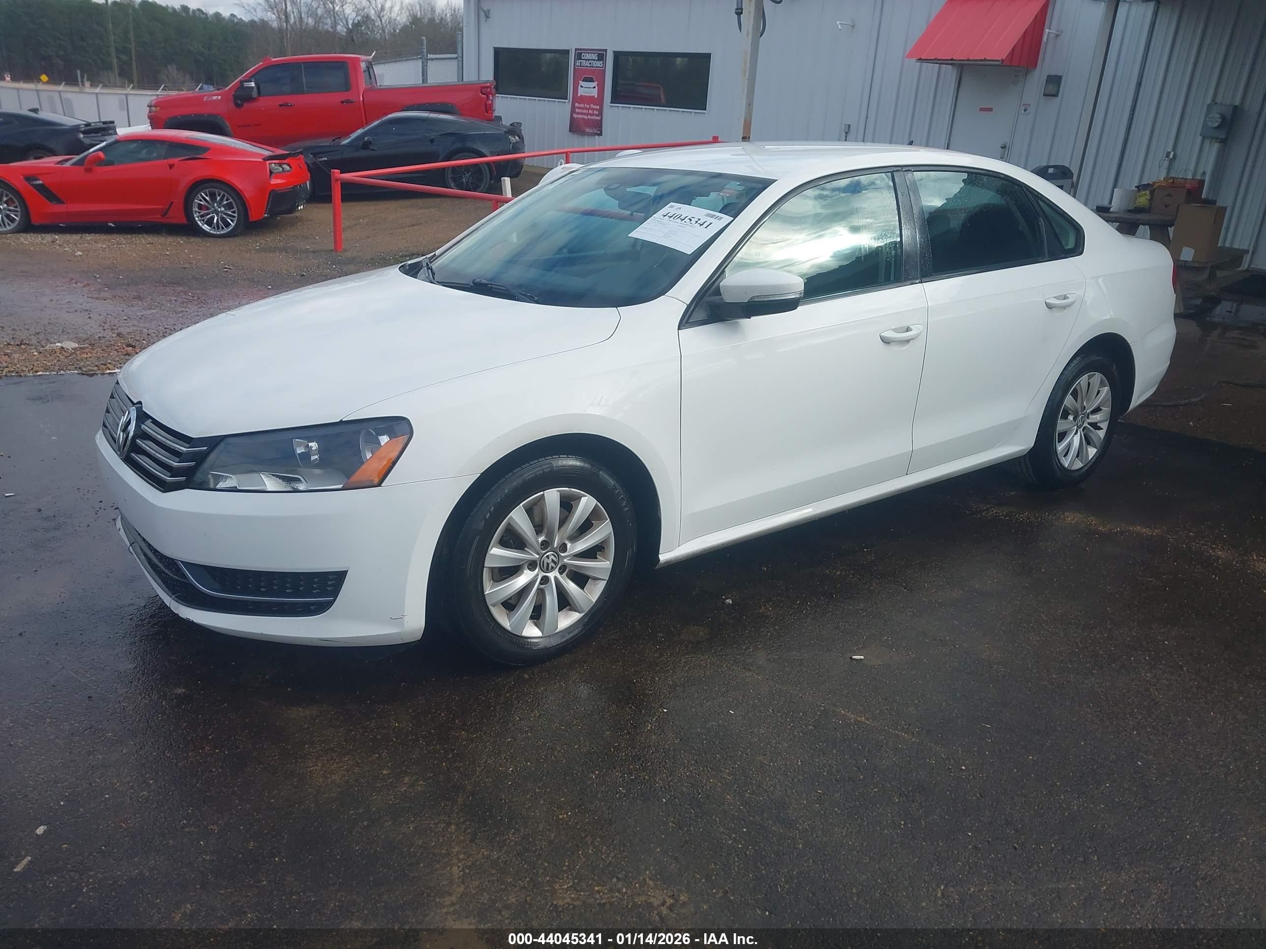 VOLKSWAGEN PASSAT image 2