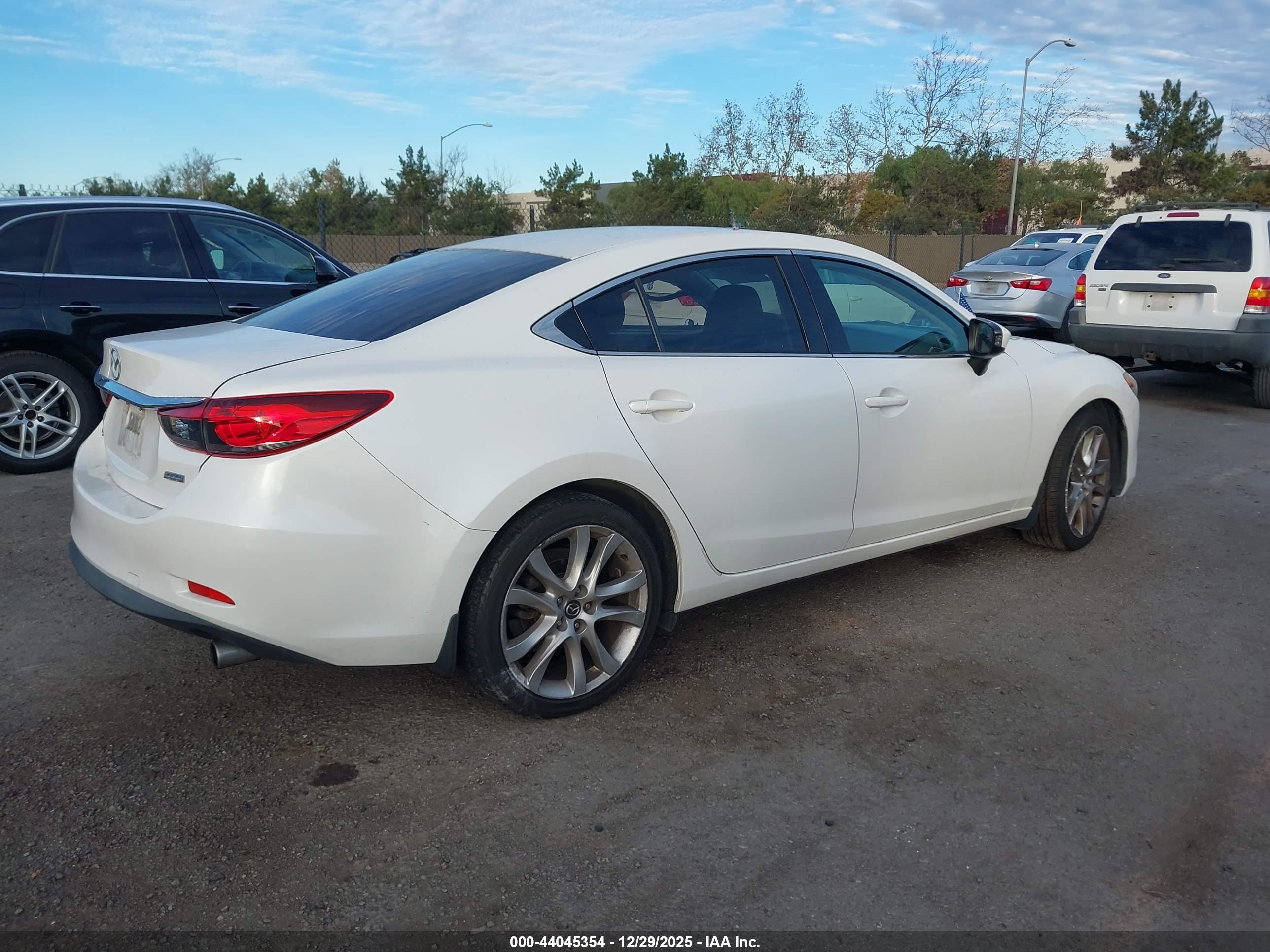 MAZDA MAZDA6 image 4